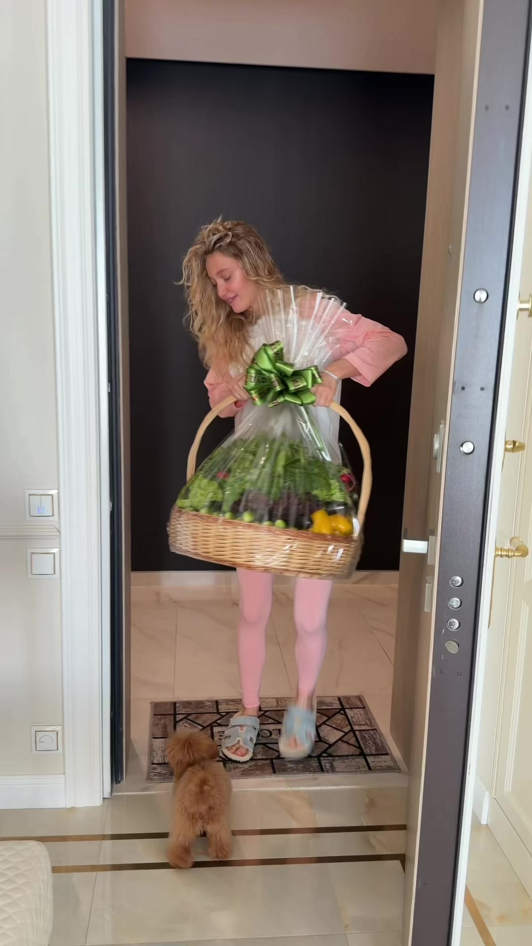 @Eva