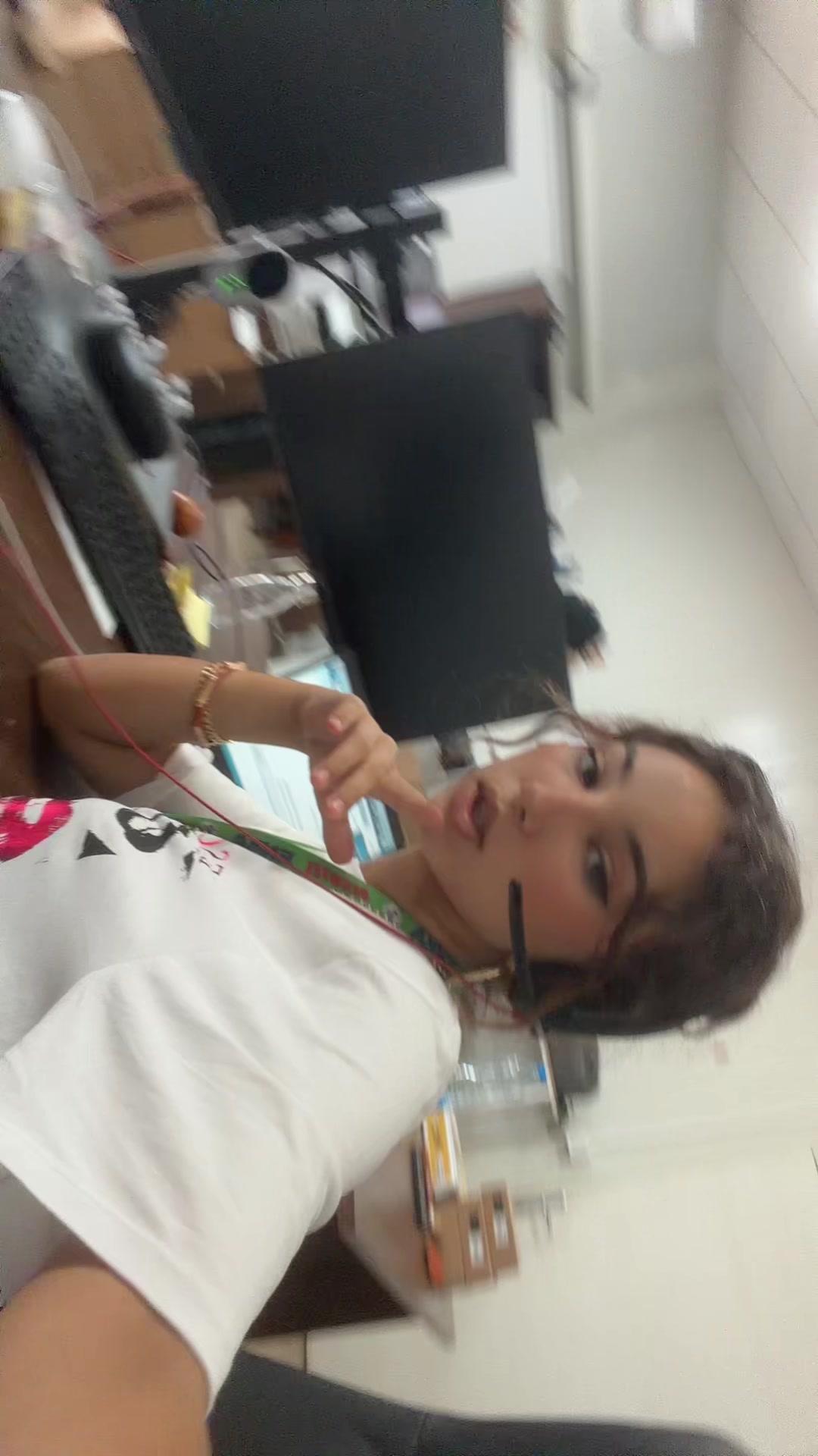 @Lea