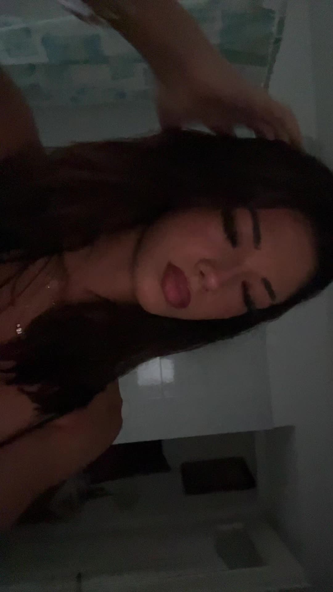 @𝔁𝓻𝓲𝓼𝓼