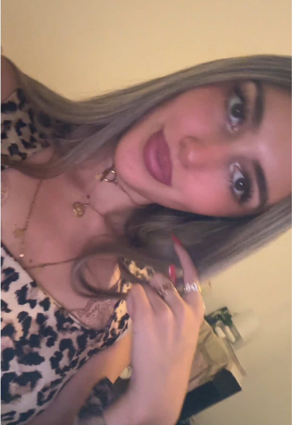 @💸