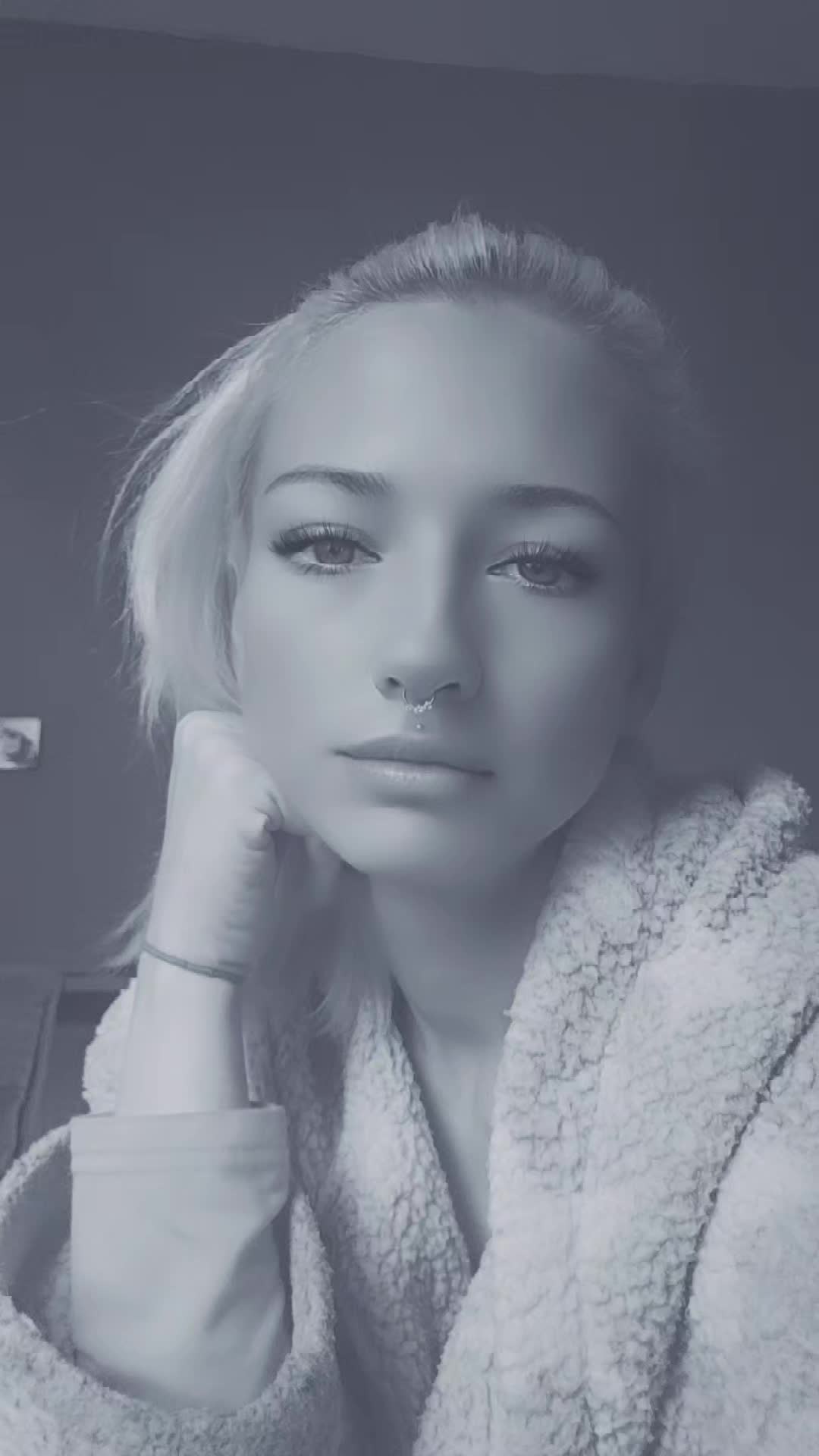 @🧡💛💚💜shushyourlips🧡💛💚💜