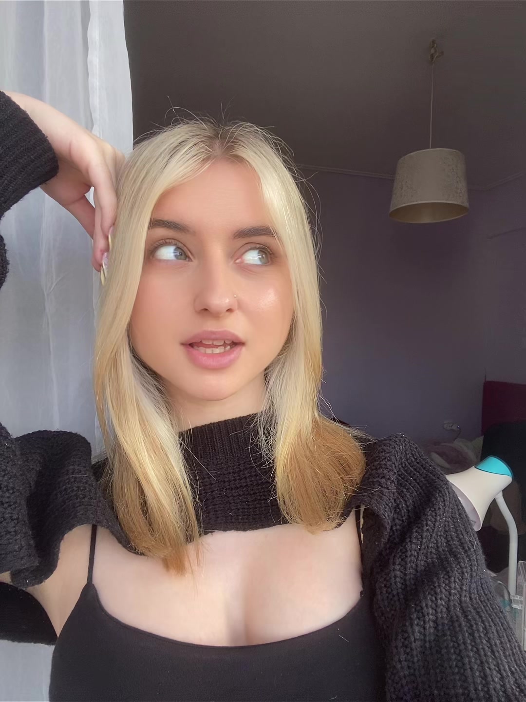 @𝓚𝓵𝓮𝓸𝓷𝓲𝓴𝓲