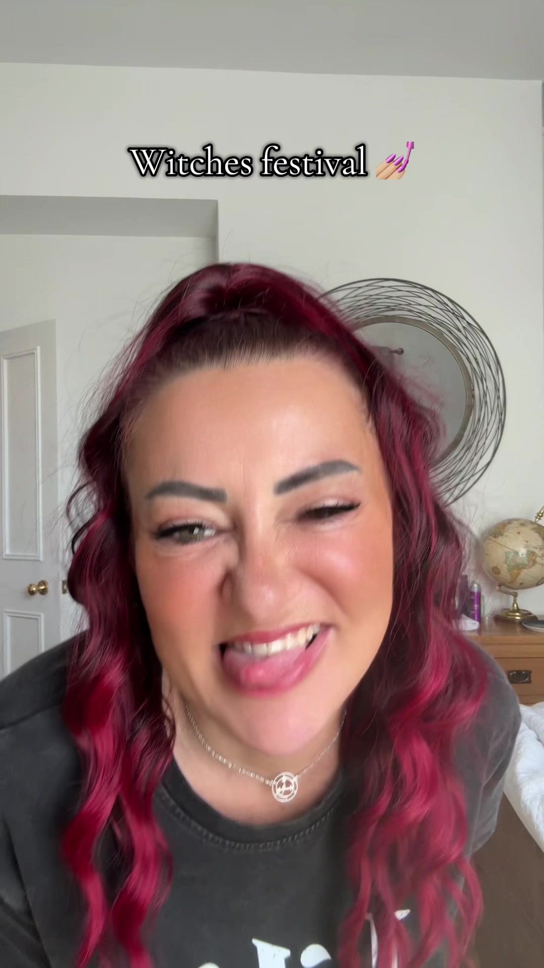 @Mumma_Hexx