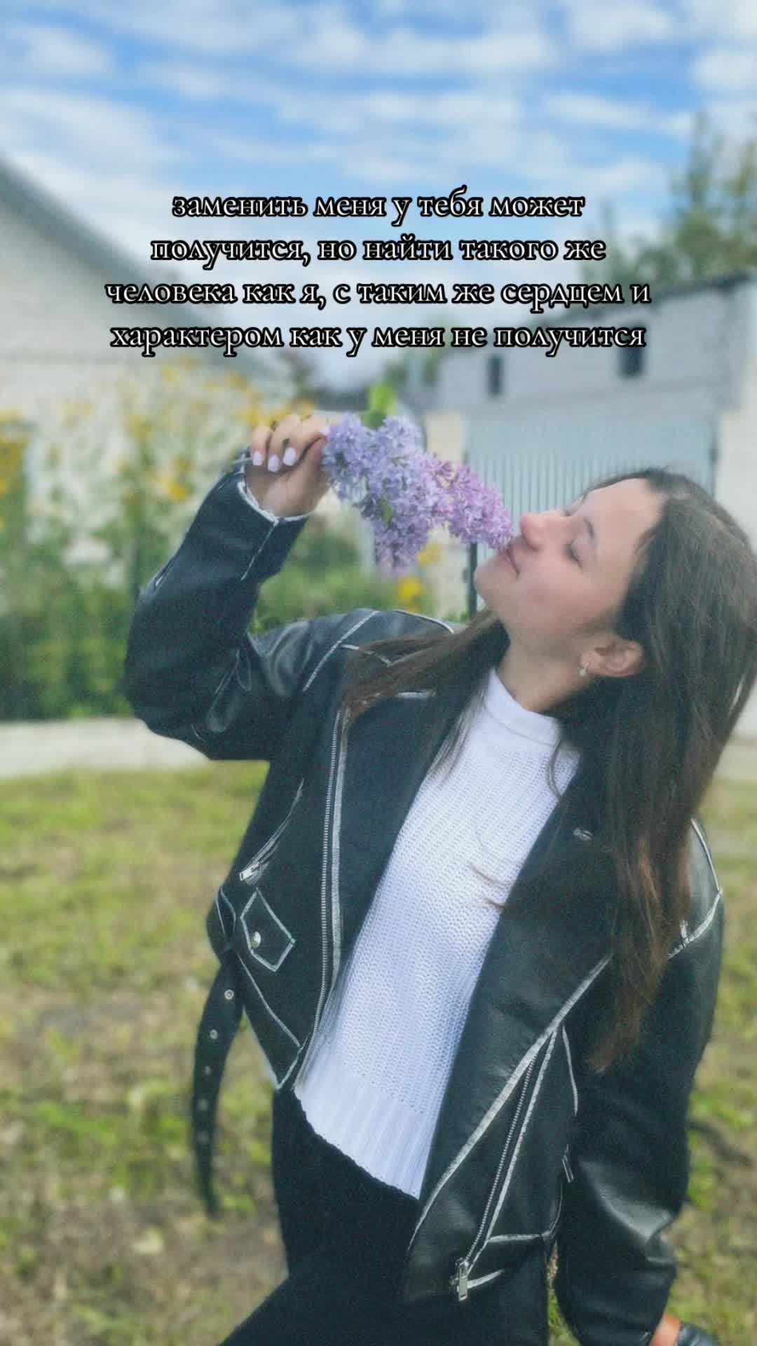 @Мамочка в 18🤰