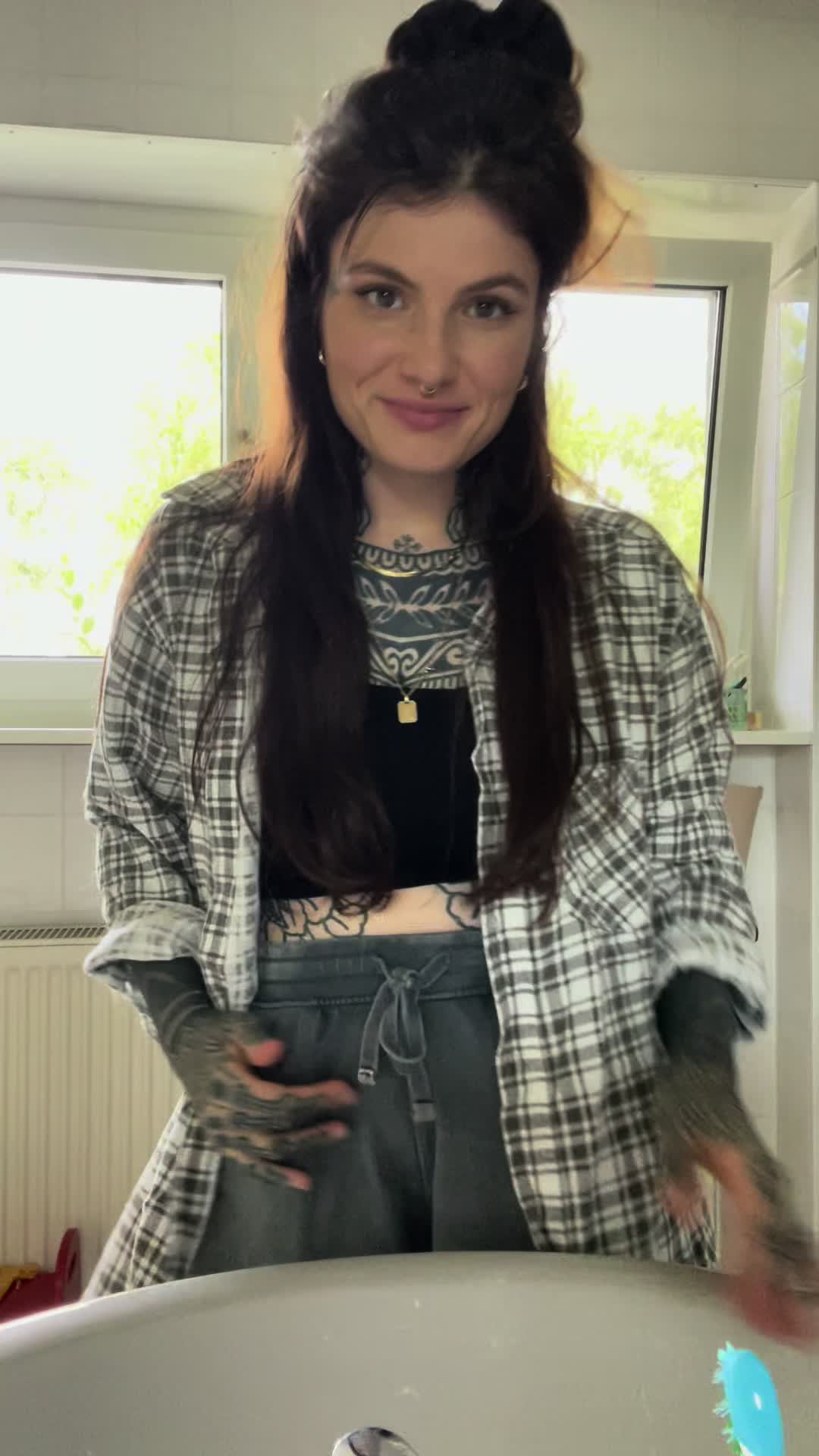 @Elly Fox
