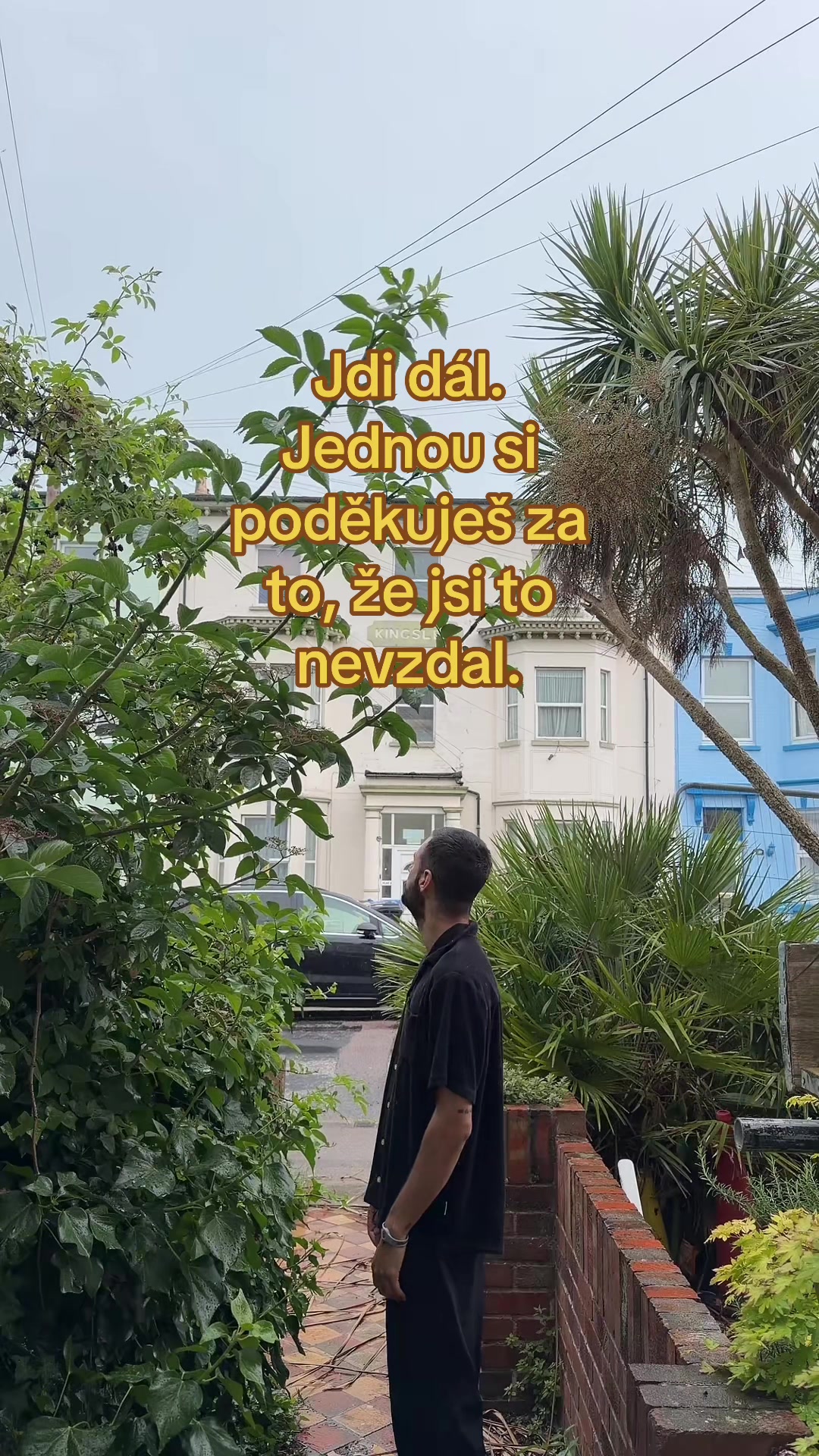 @ꓘB