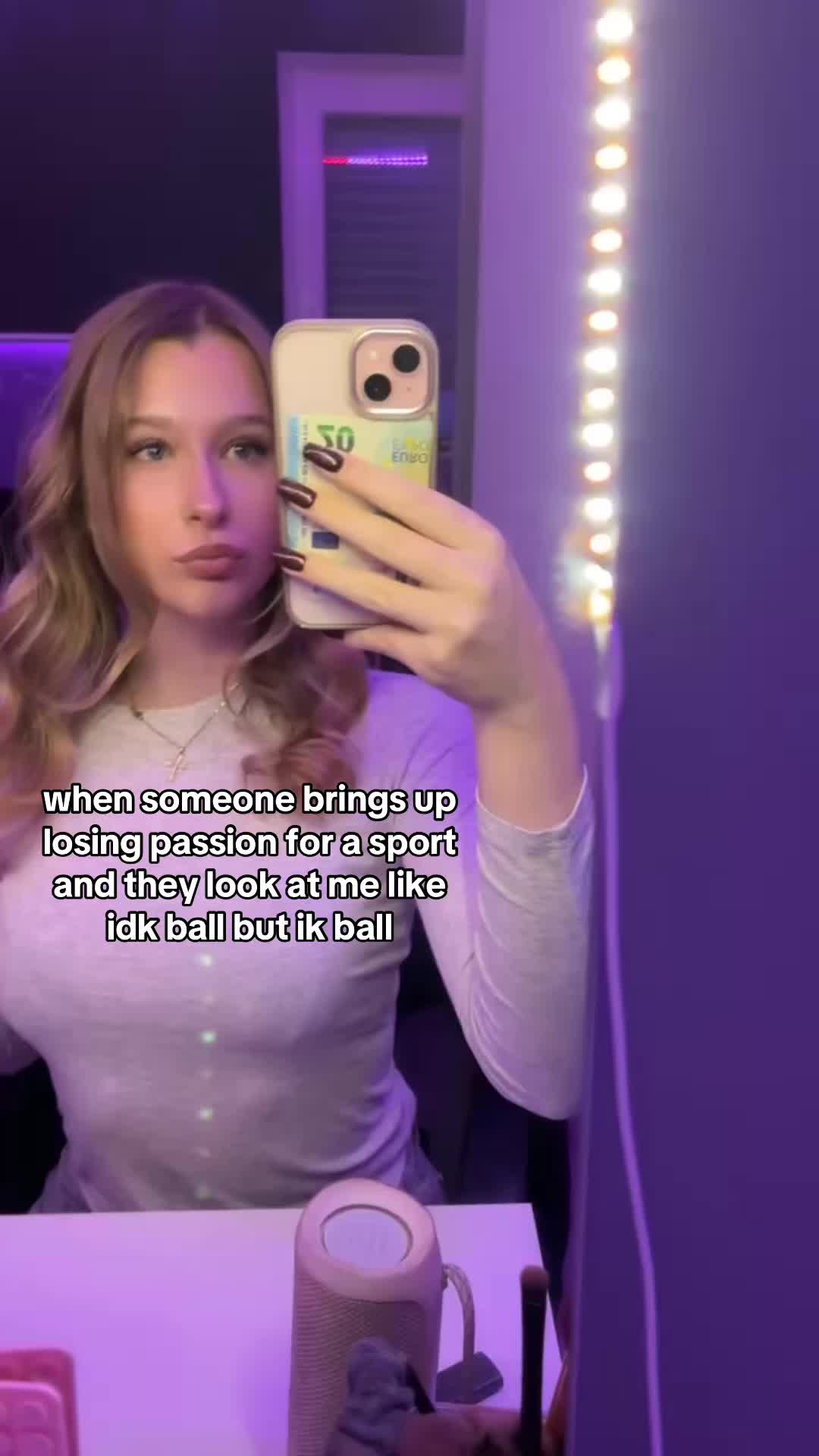 @Leonie