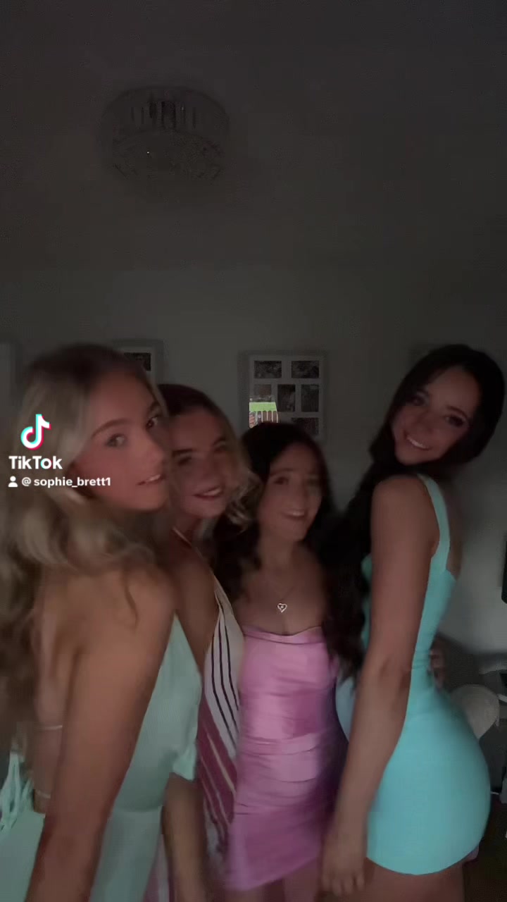 @Caileen.pRiV