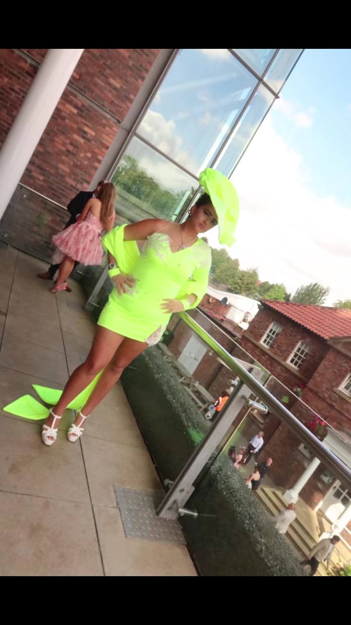 @caroline_dear_155