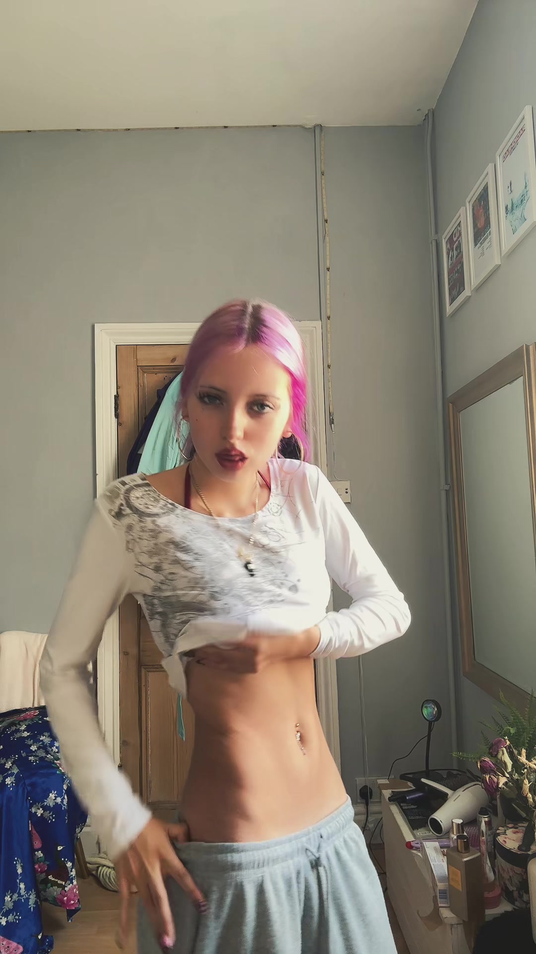 @sყᥣvιᥲ🧁🪽