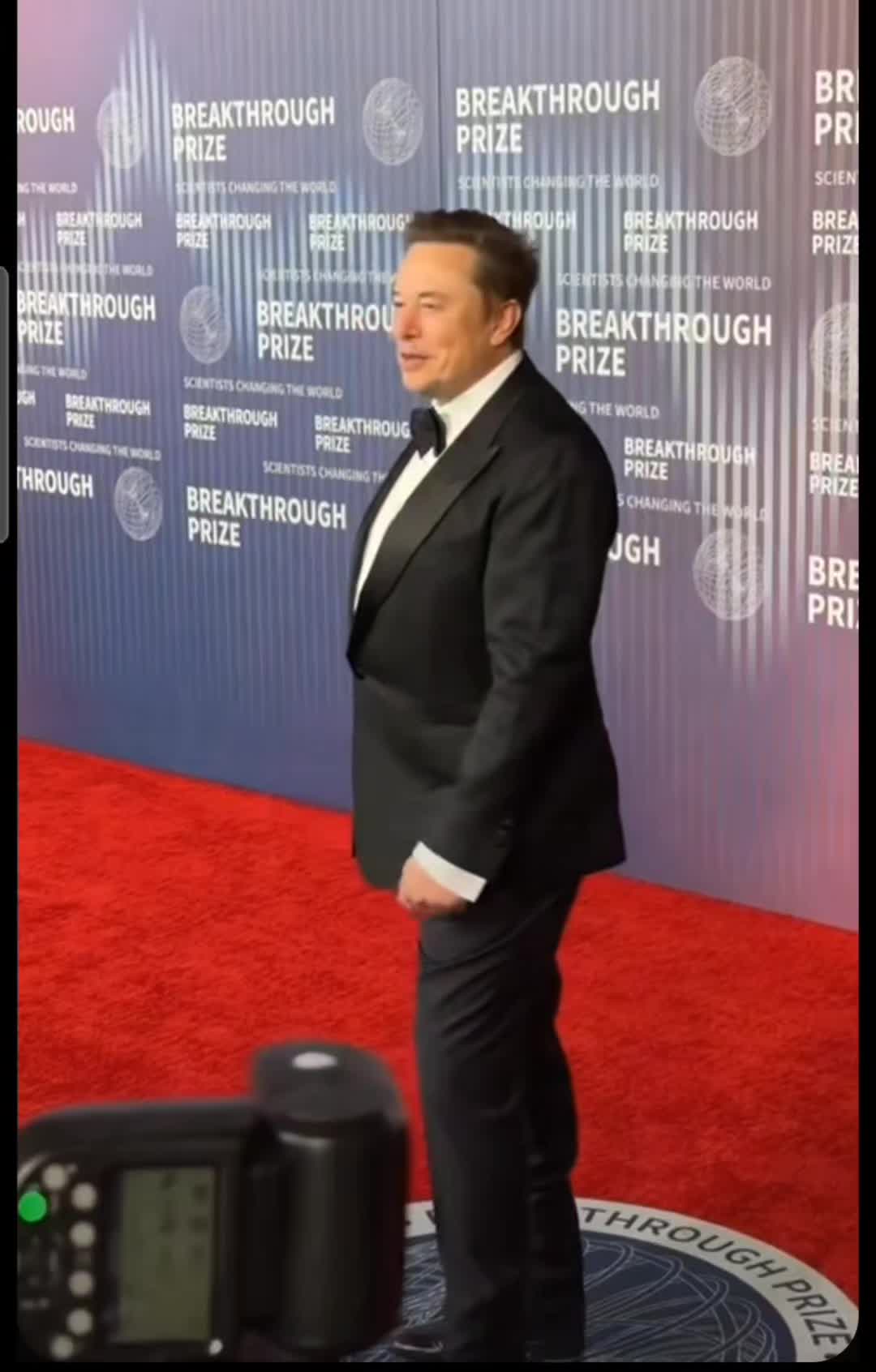 @Elon supporter musk