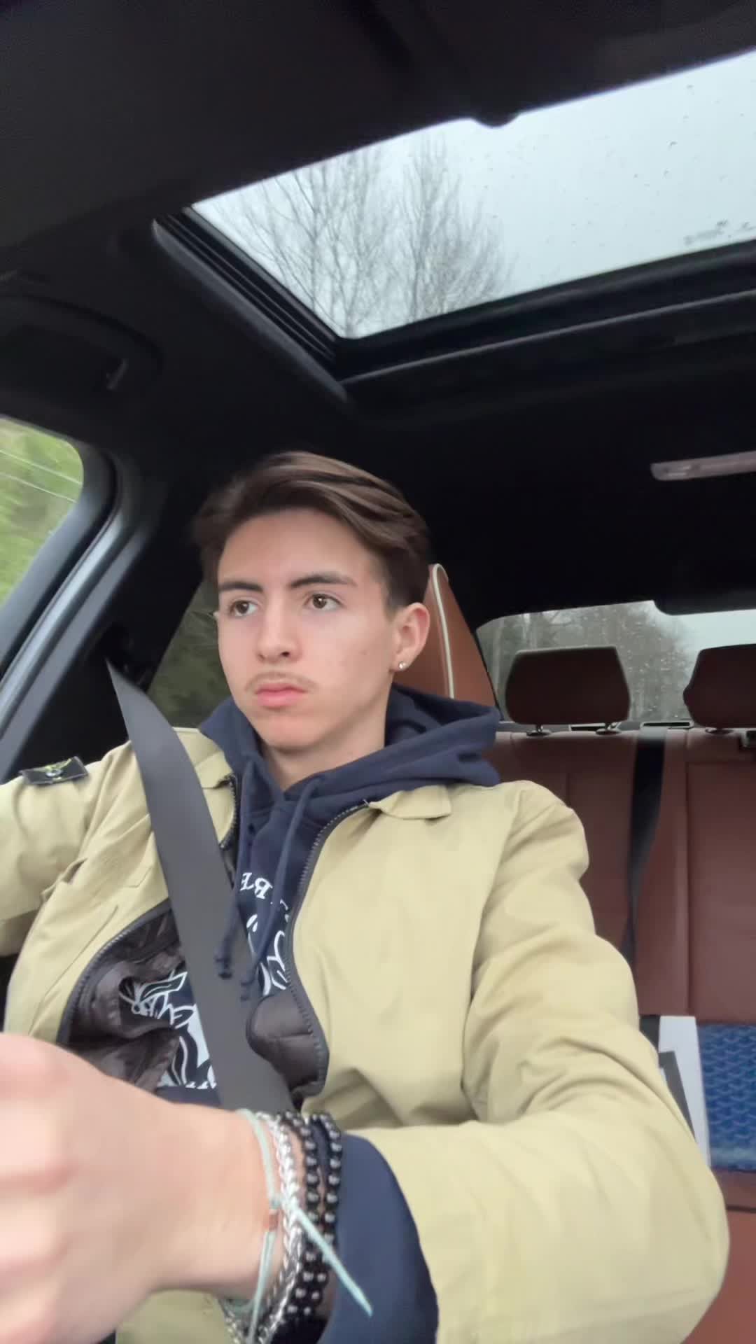 @Emilio