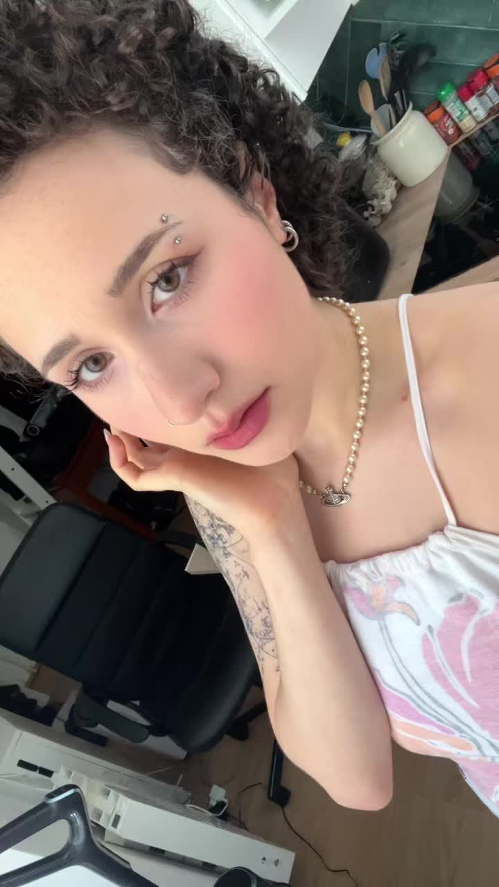 @clo⭑.ᐟ