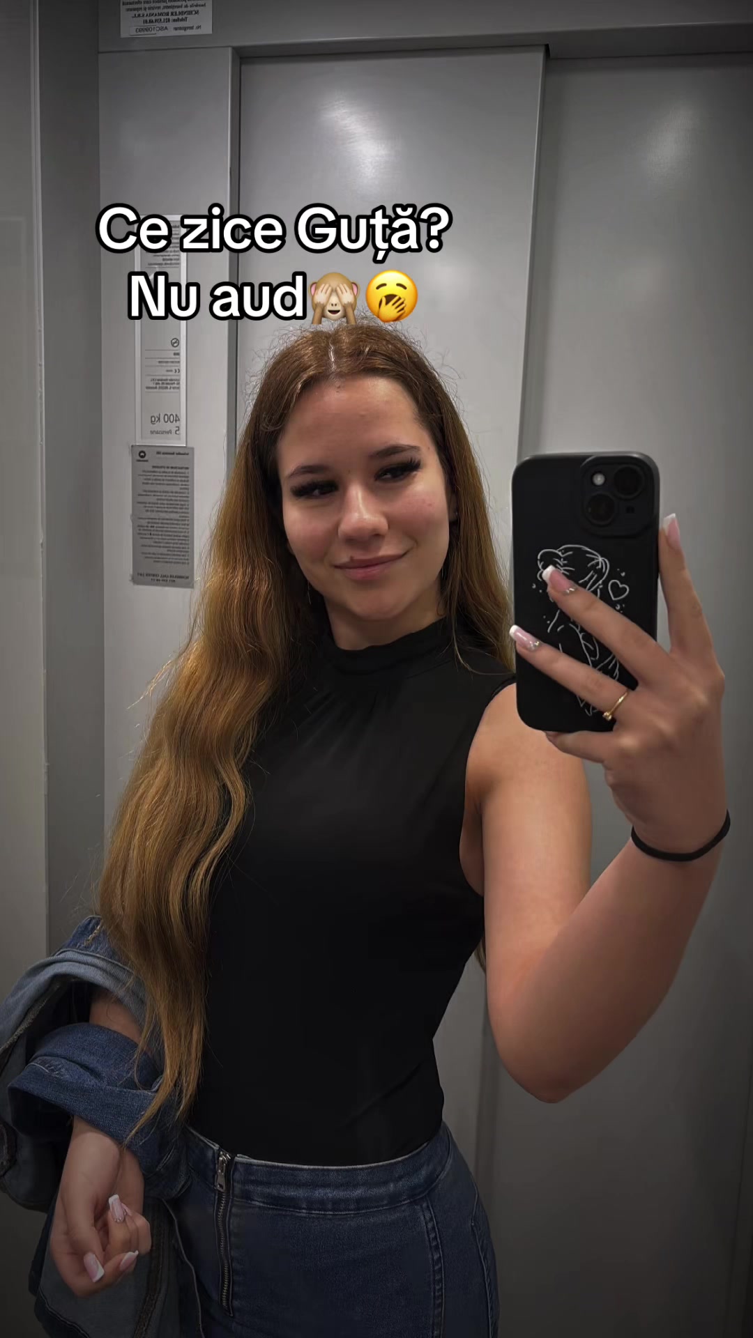 @Roxi