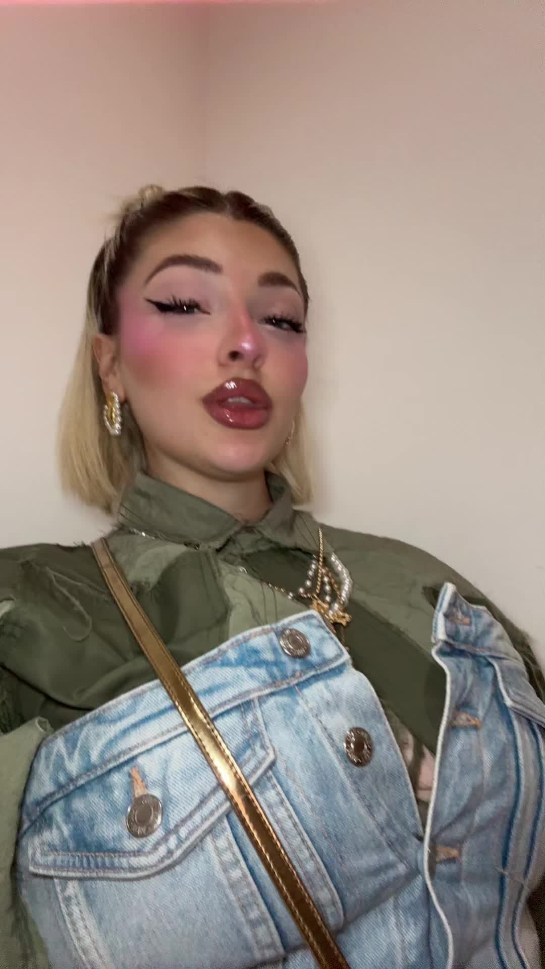 @Francesca Esposito