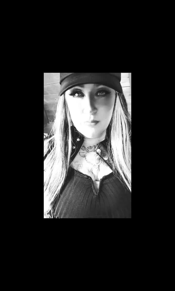 @🔥_Techno_Queen_🔥