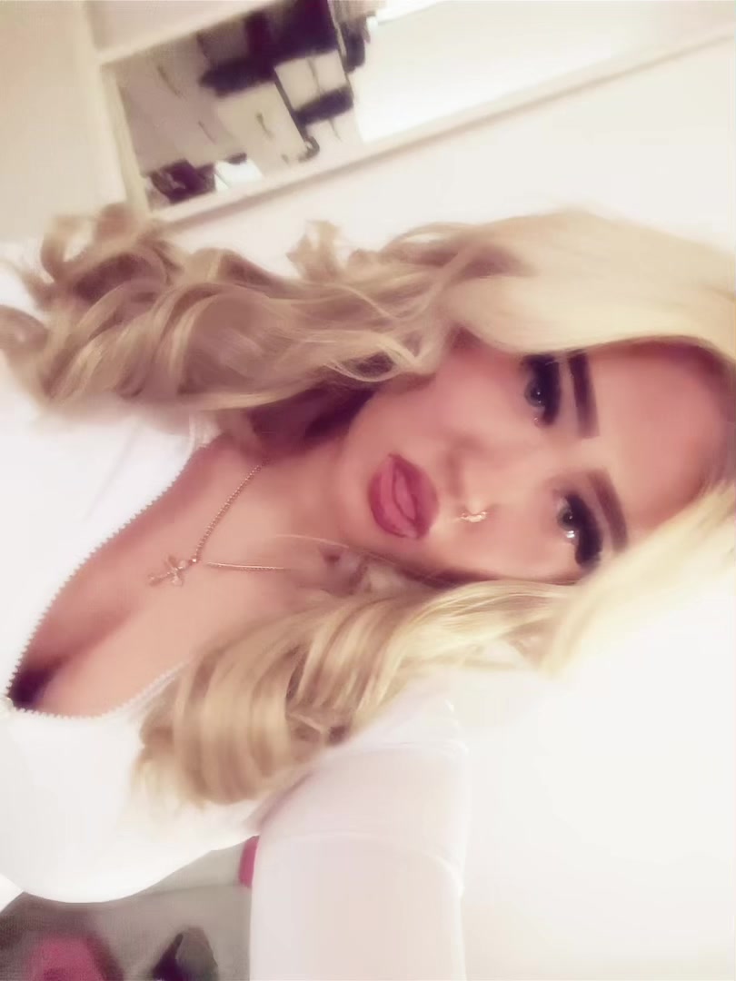 @️