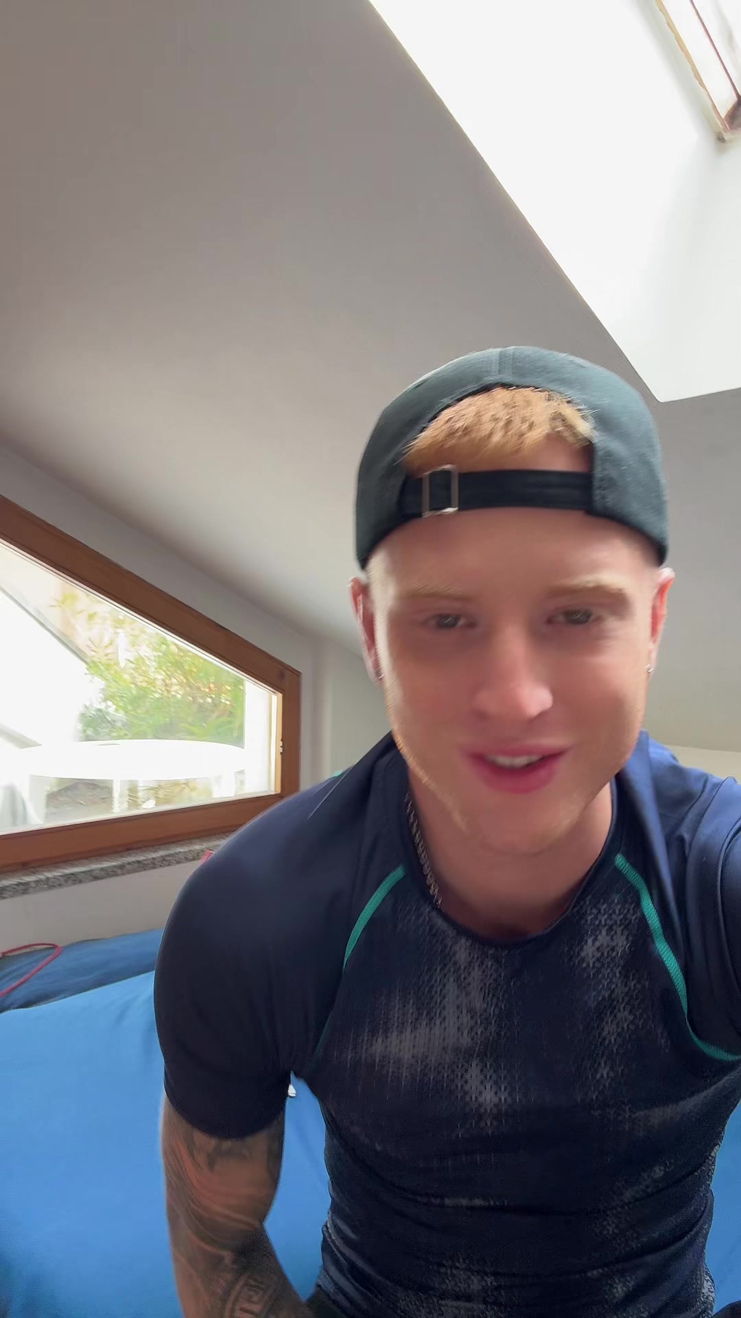 @valentino.ginger
