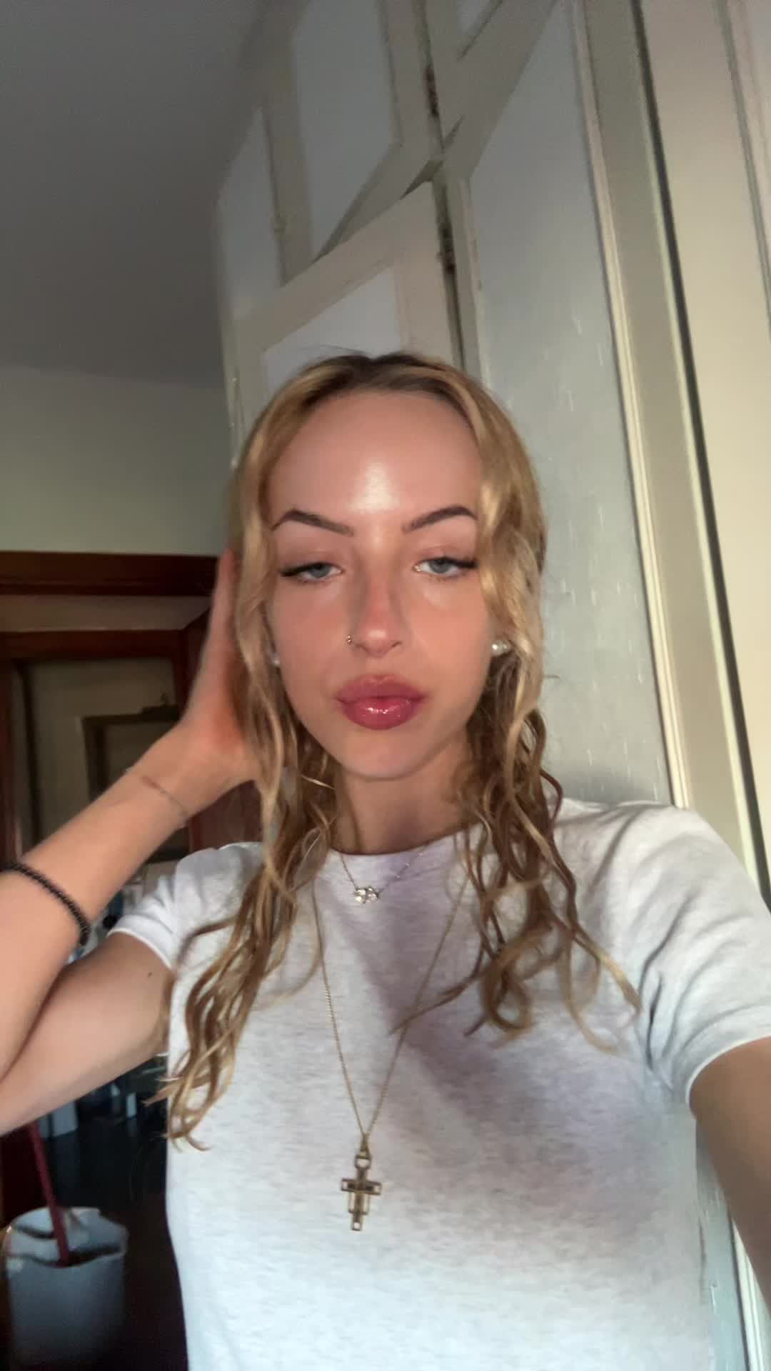 @ale🕸️