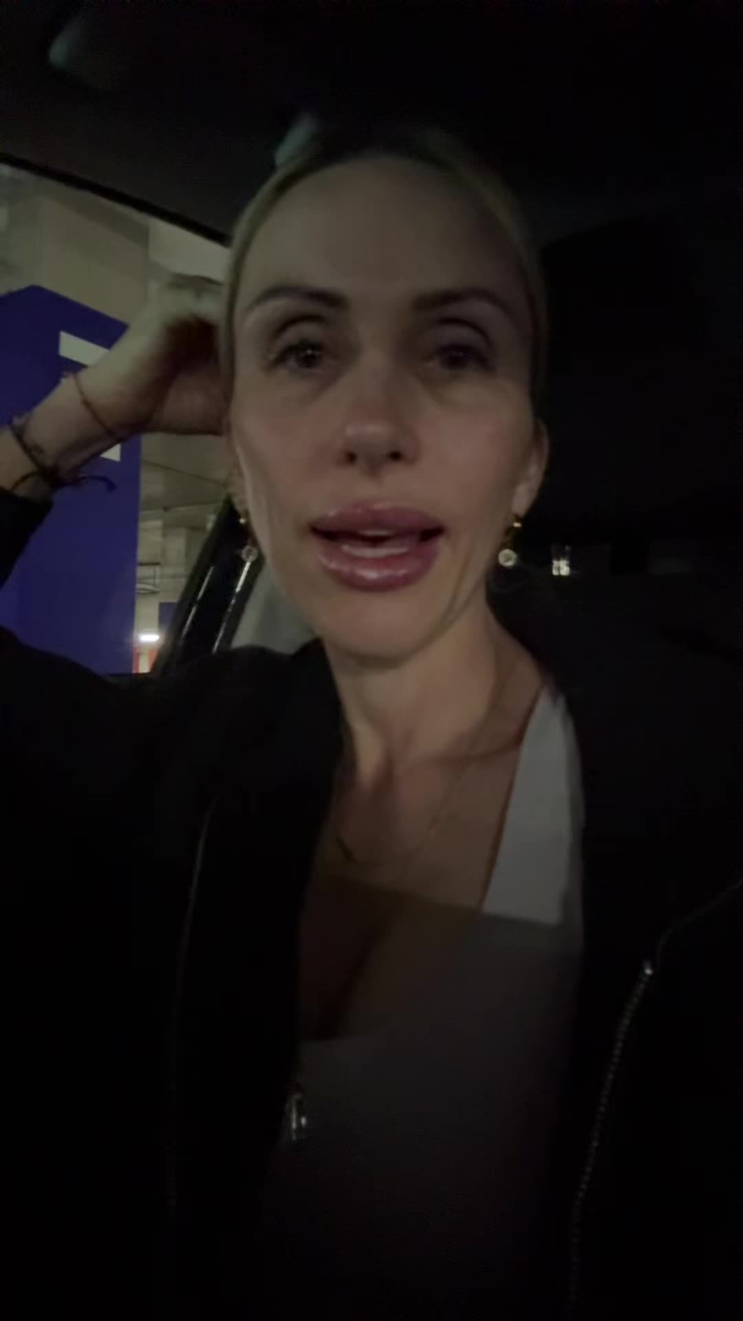 @Valentina