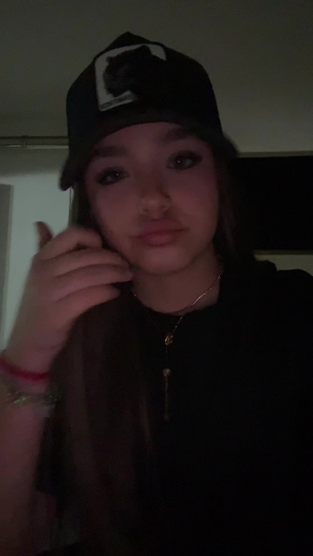 @7