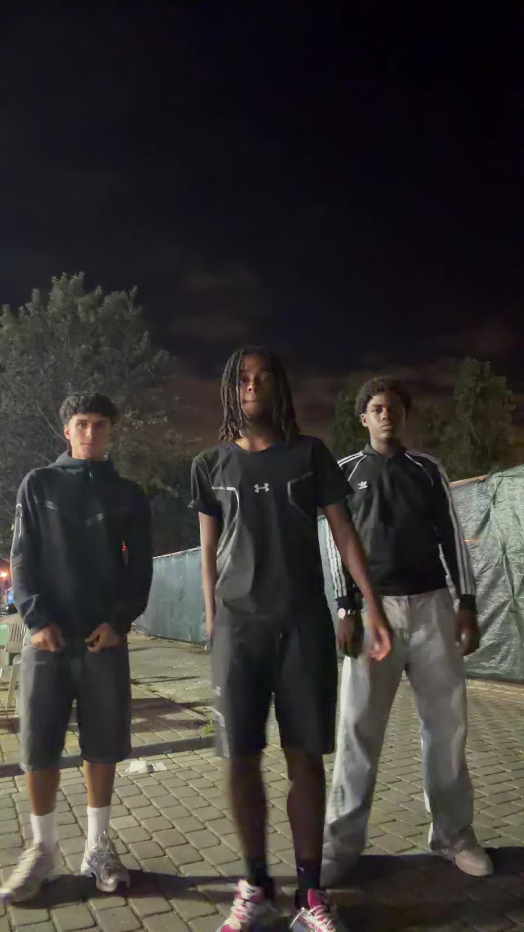 @️ 𝐹𝐴𝑅𝐴𝑌⚡️