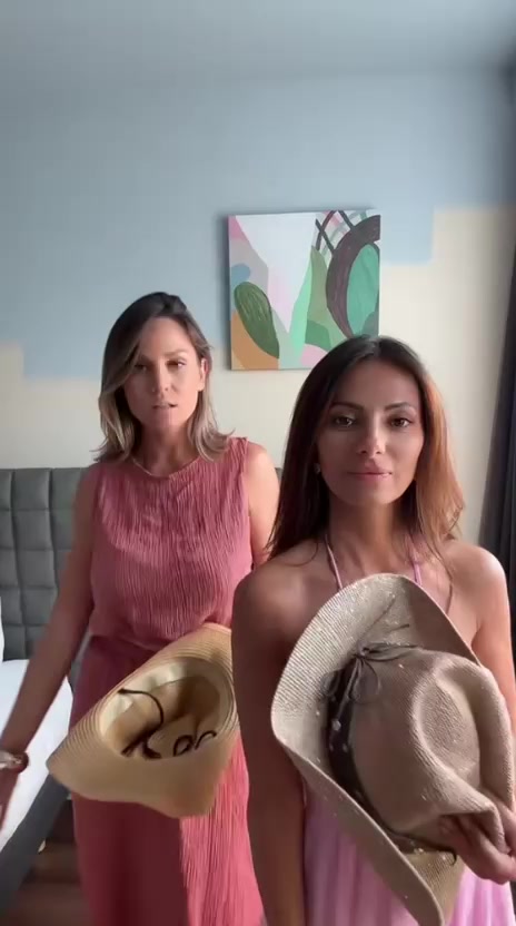 @Minibulle__
