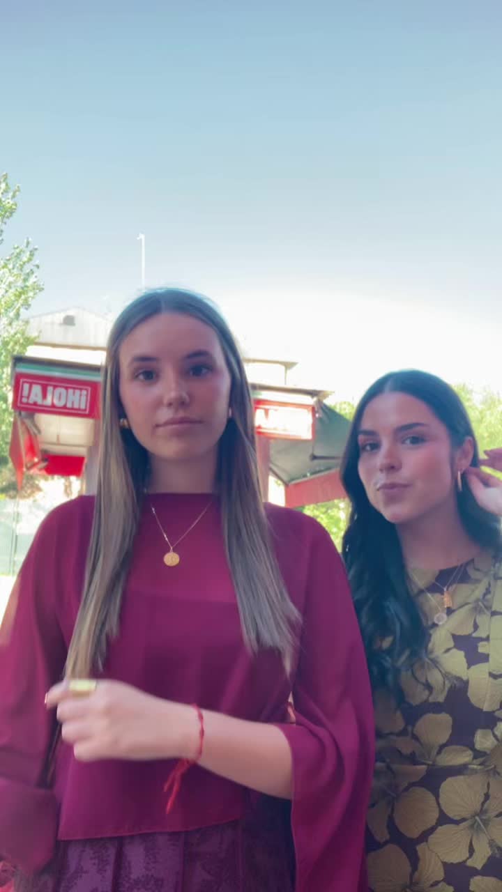 @lolazo