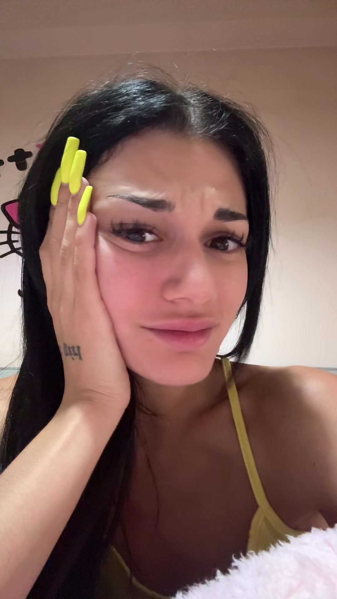 @v9