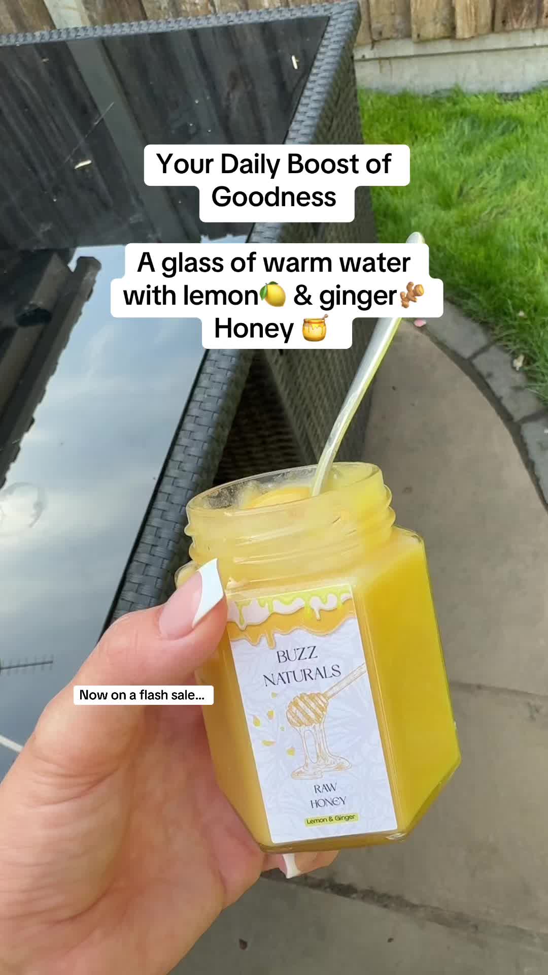 @Buzz Naturals