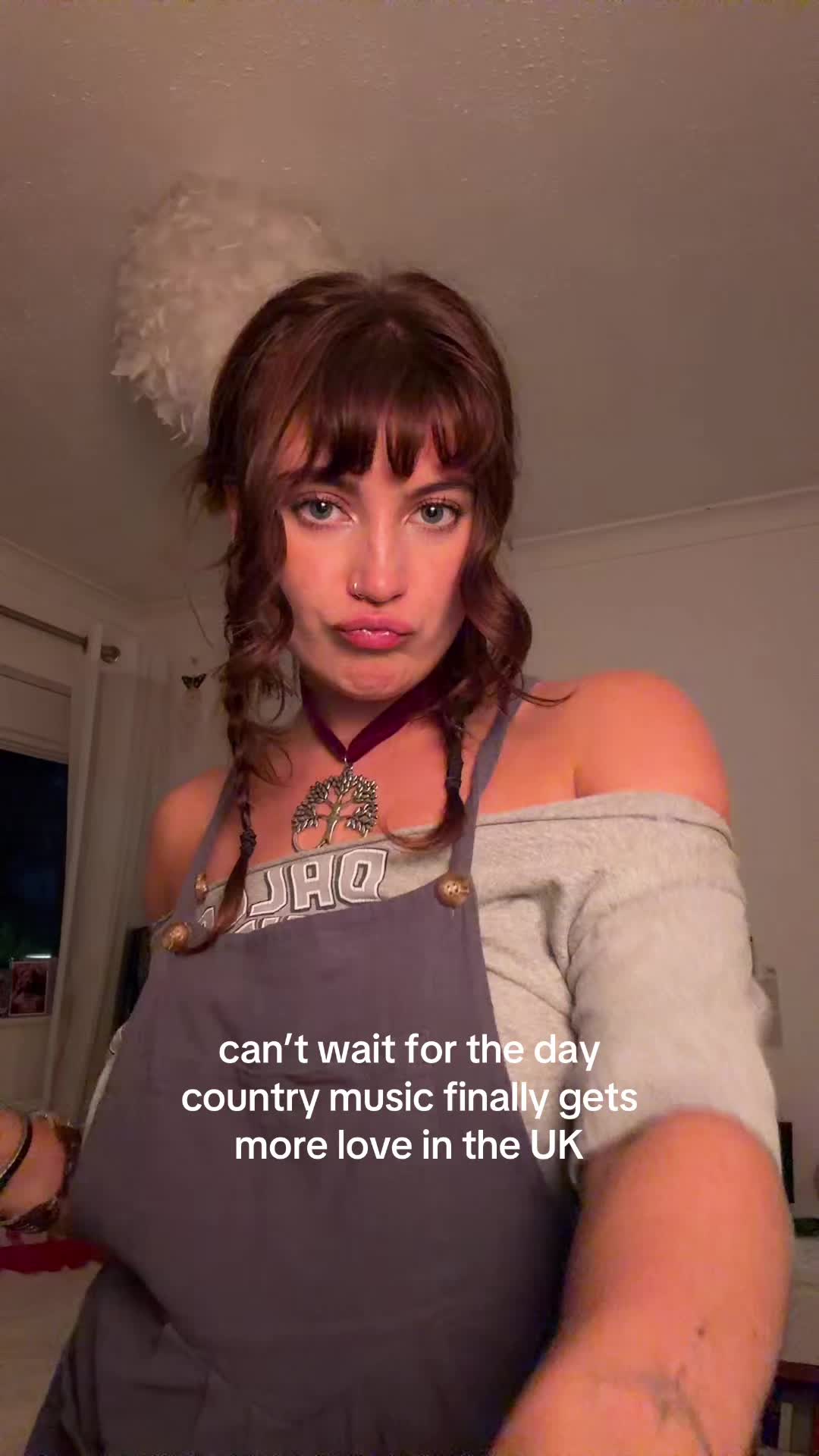 @heyitsmookiemooks