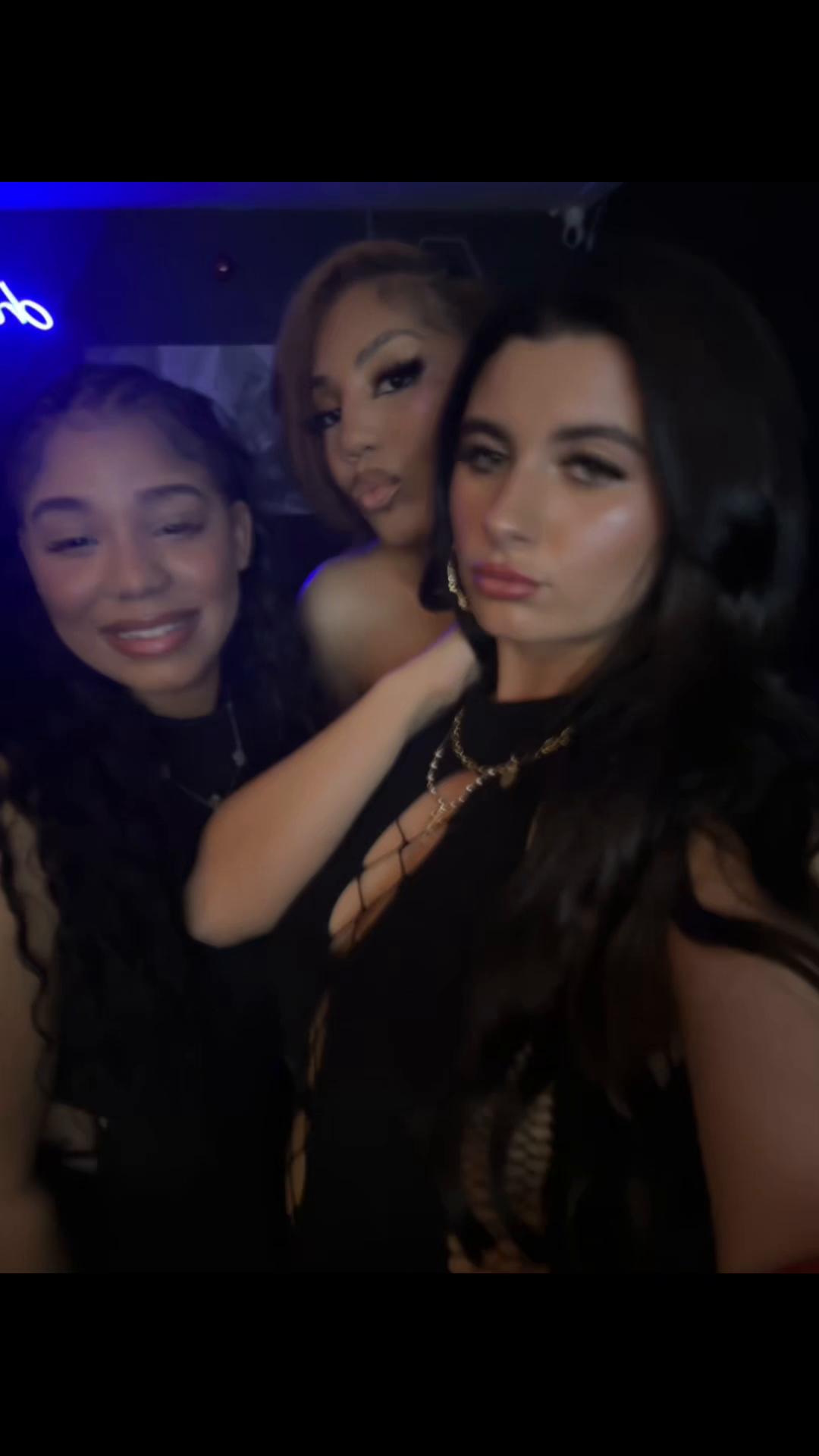 @Liv