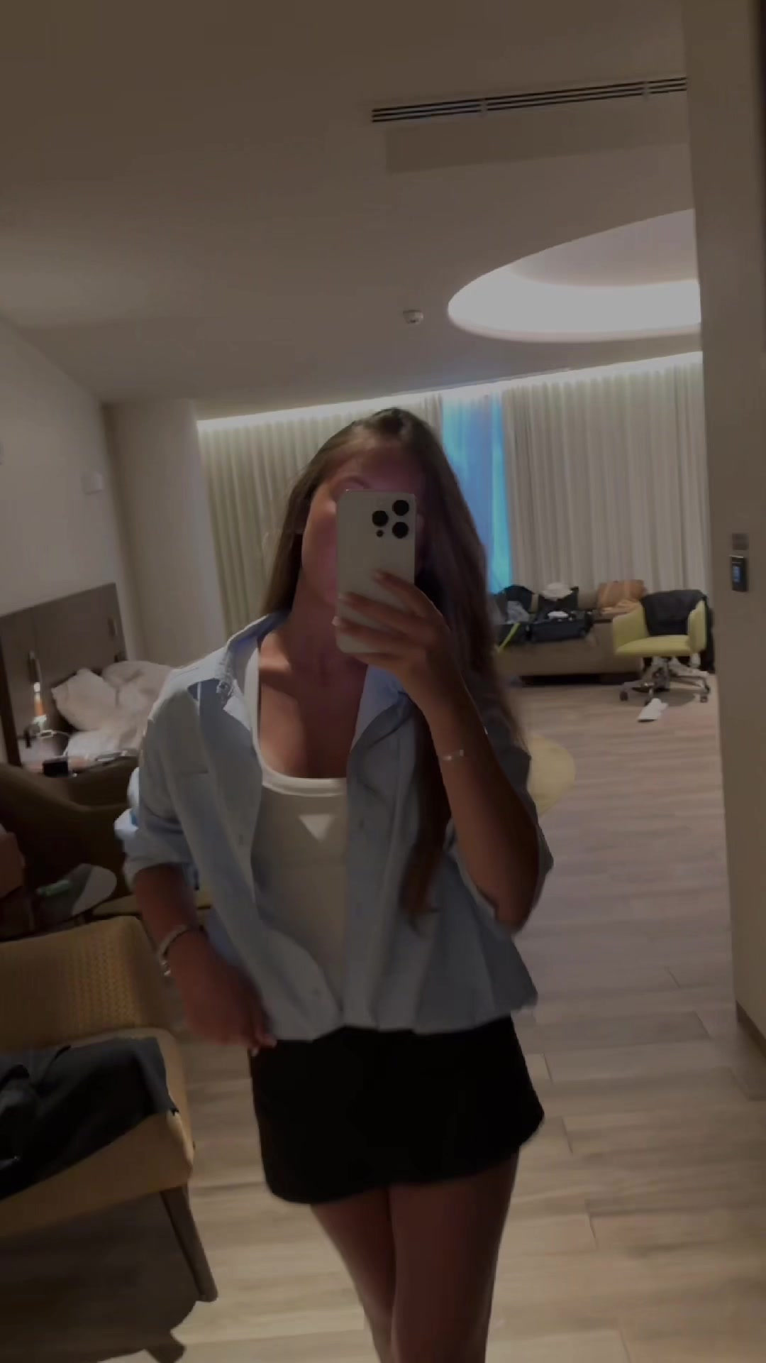 @Anika