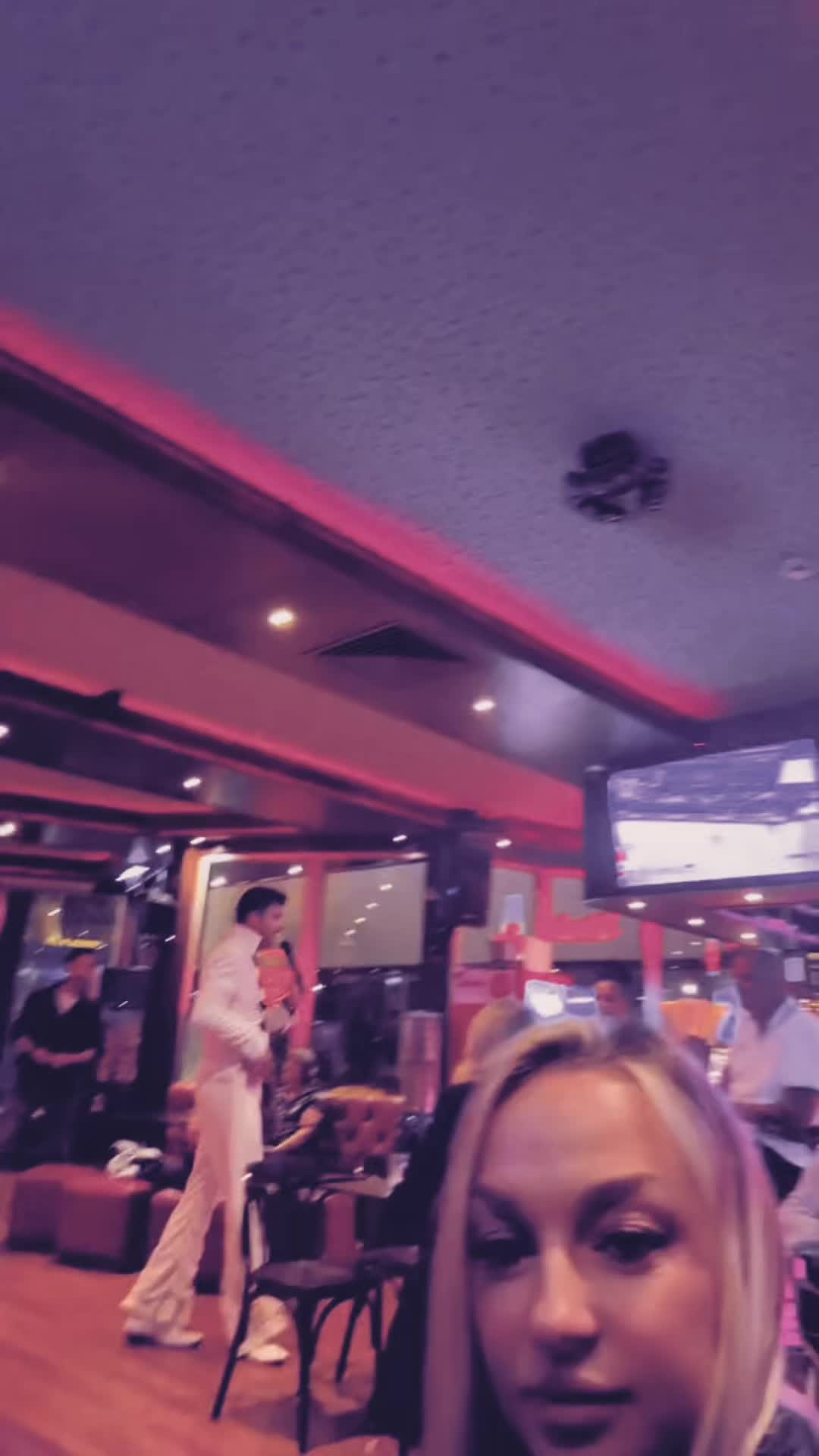 @MissHungary 👑🇭🇺