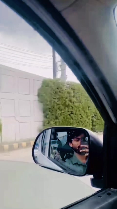 @اکبر🌙
