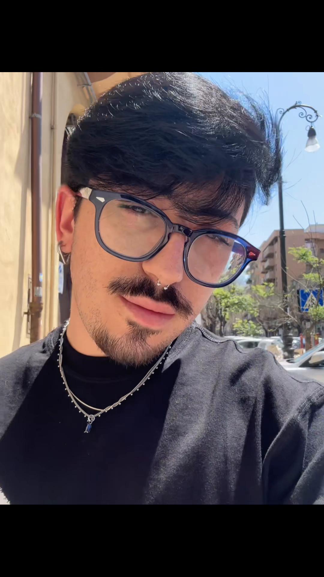 @Albyx23
