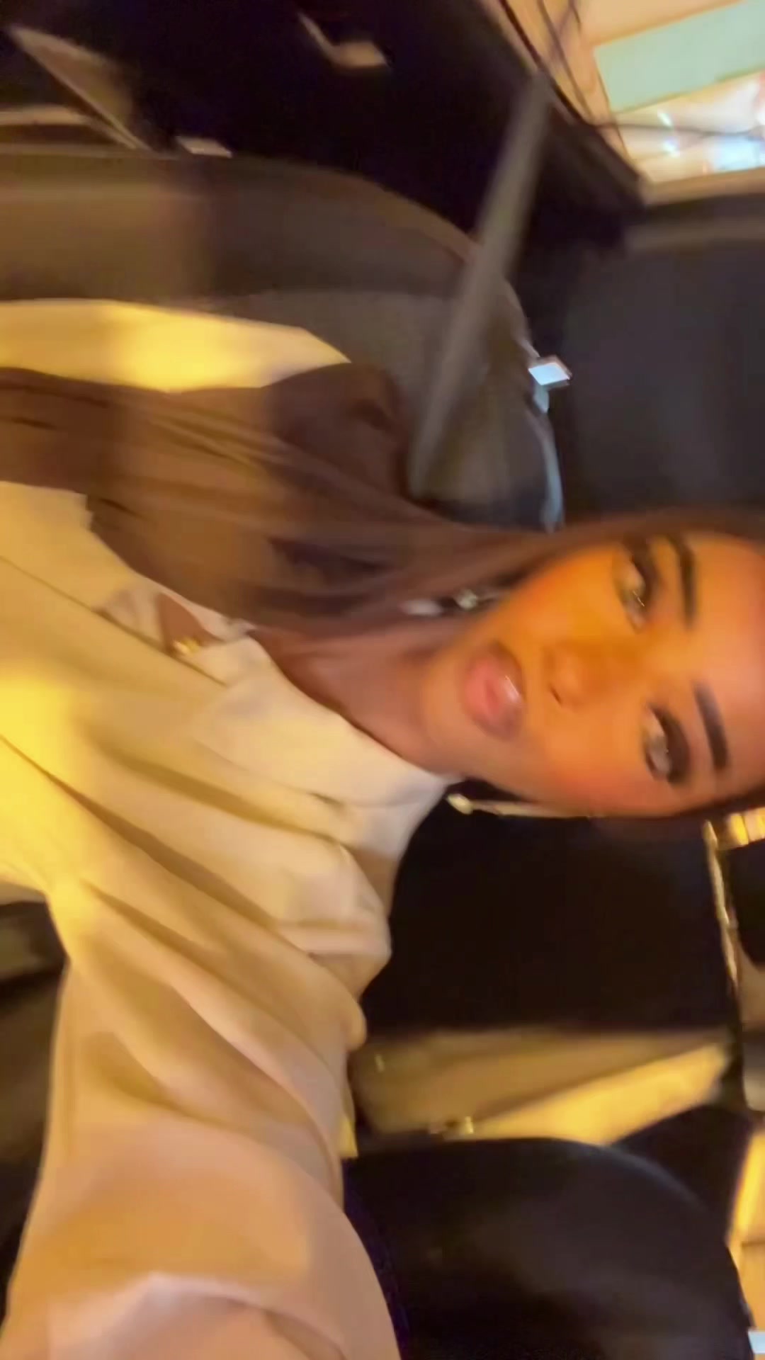 @Riya✨