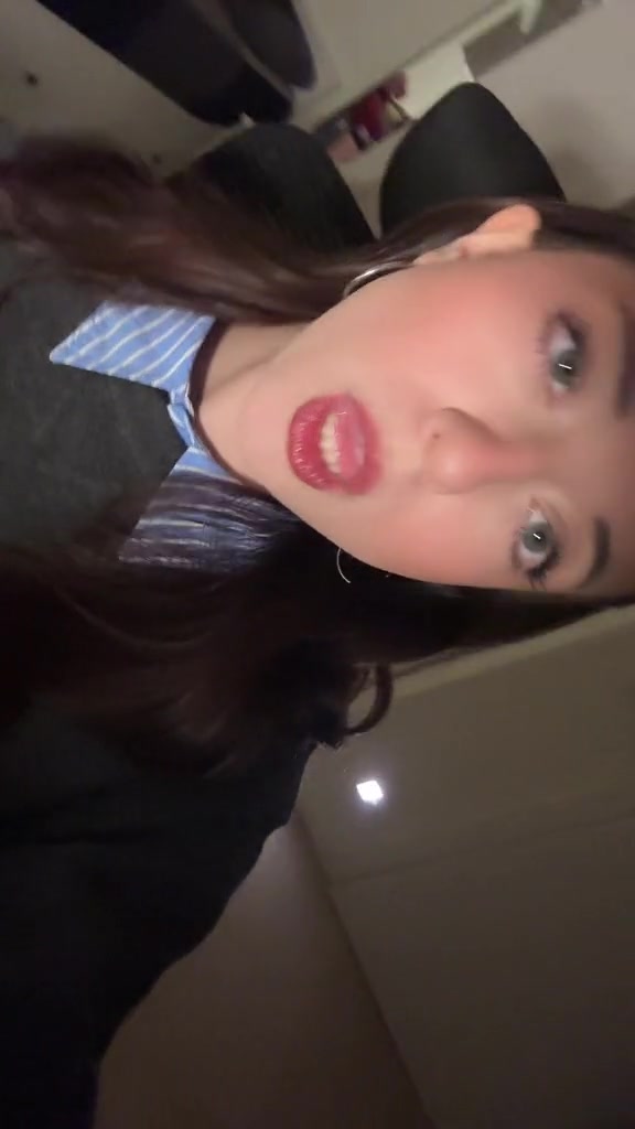 @gloriaasantoroo