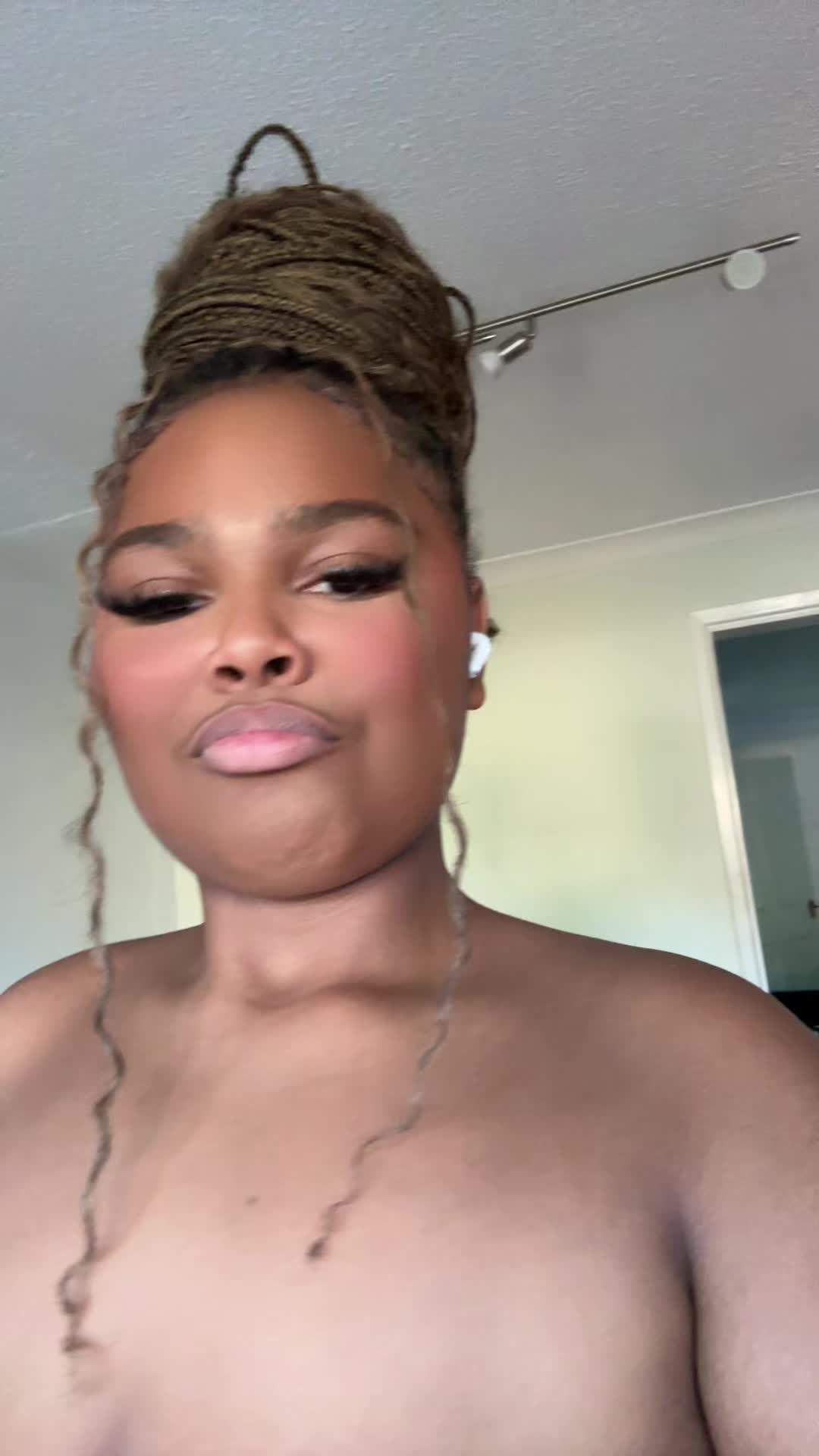 @secret.nai