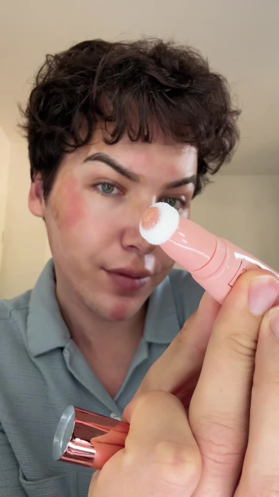 @felixfoxbeauty