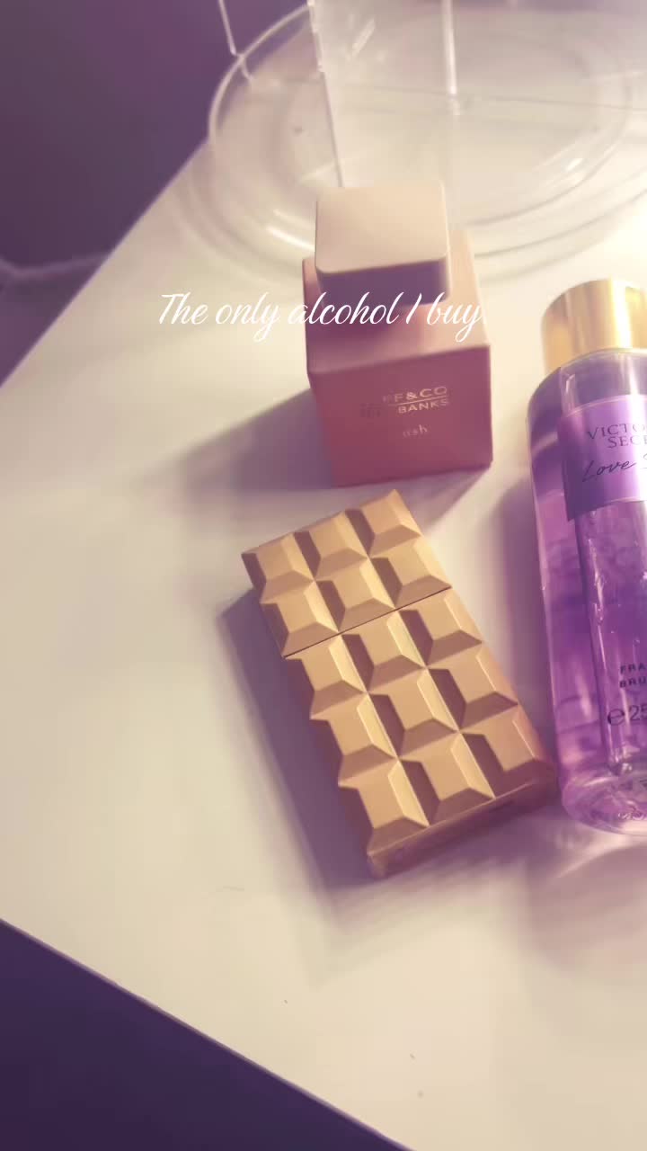 @𝐚𝐮𝐫𝐞𝐥𝐢𝐚 🫧