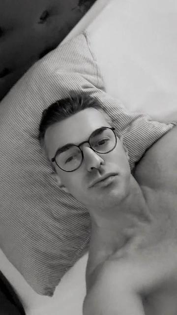 @ChrisHausi