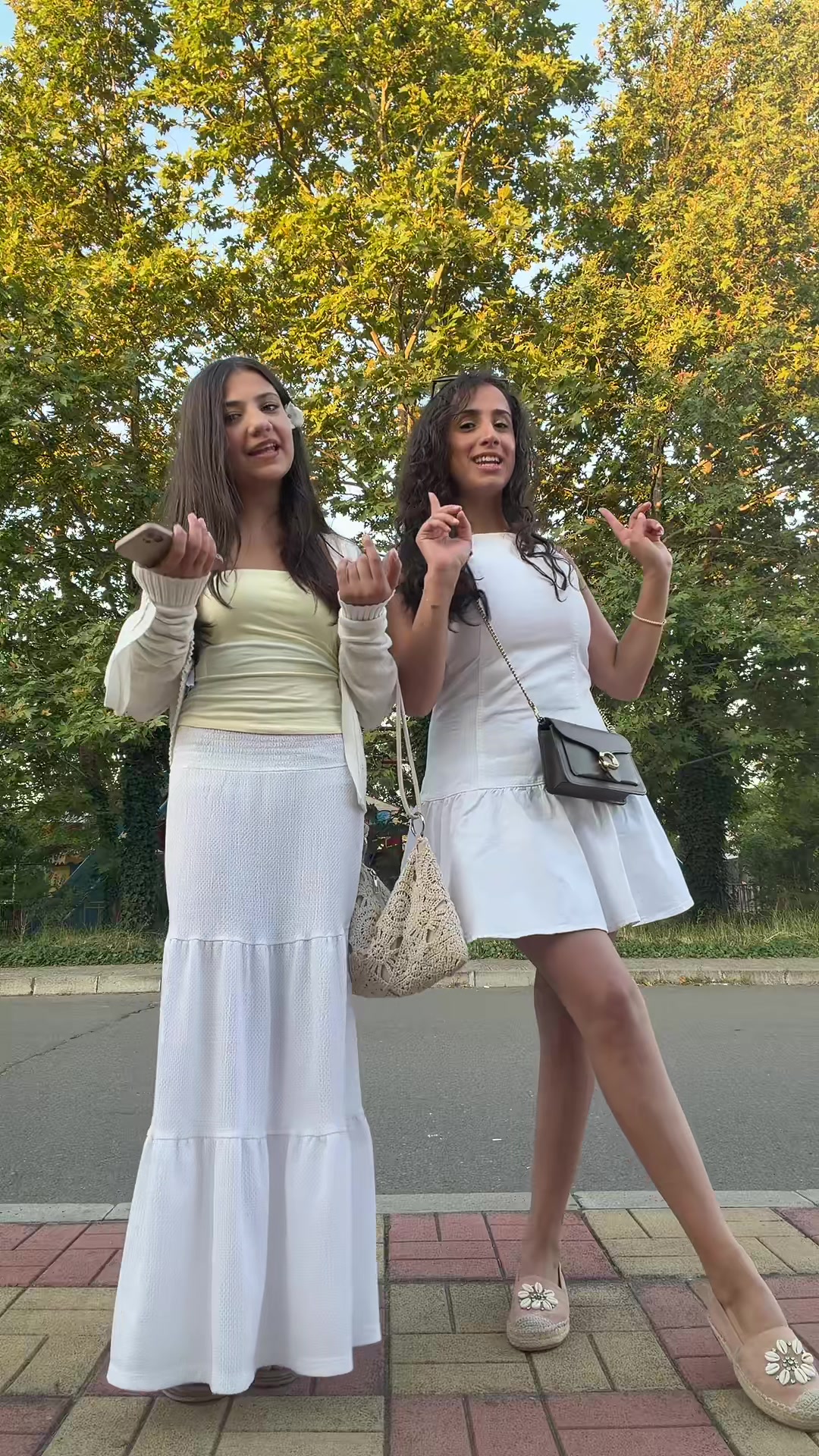 @leenalhosari
