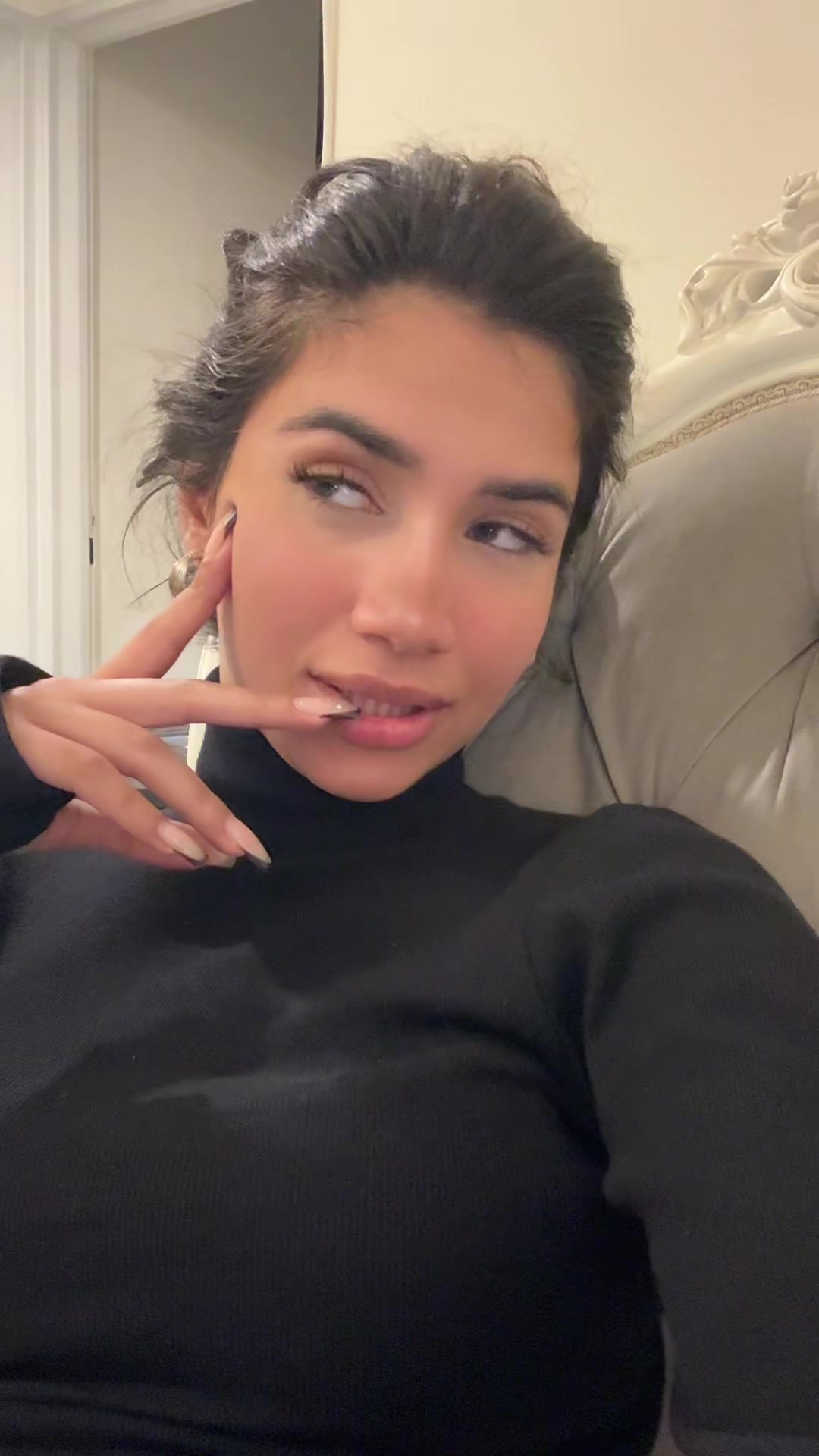 @hsizk