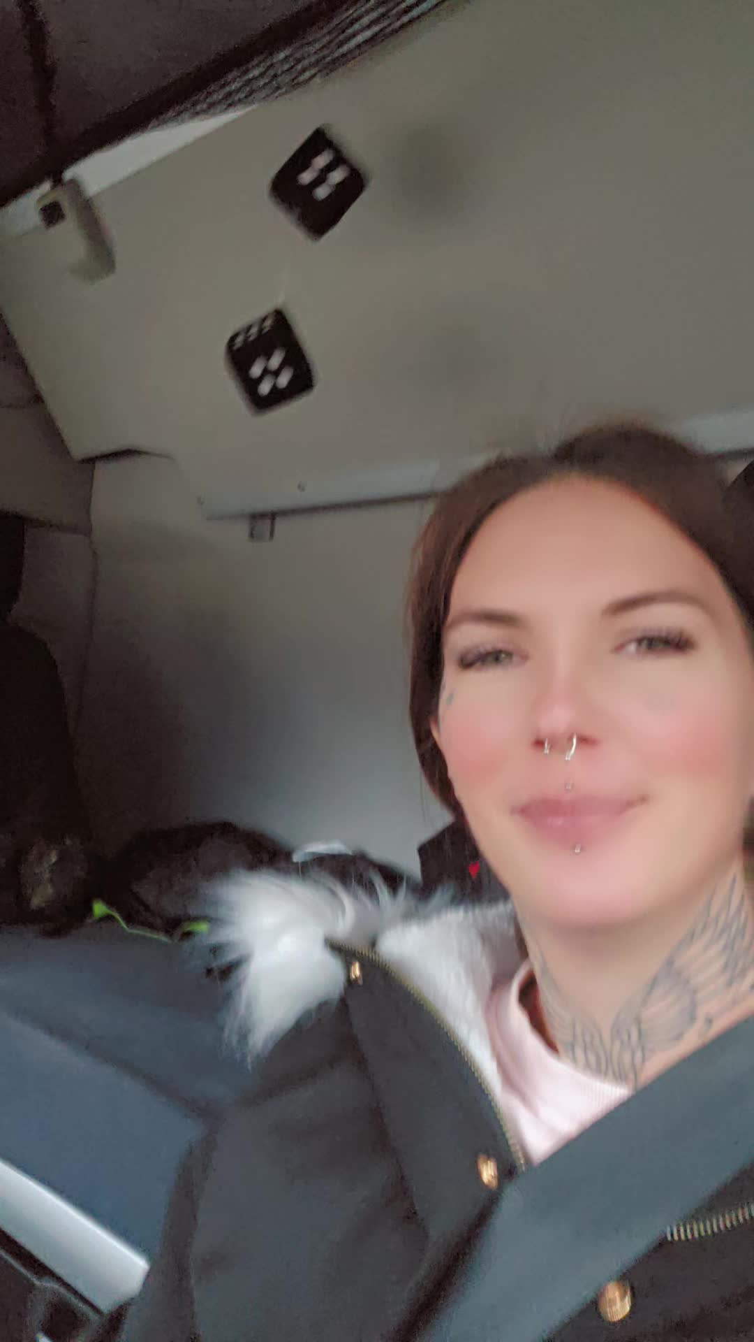 @Lady_Swiss86