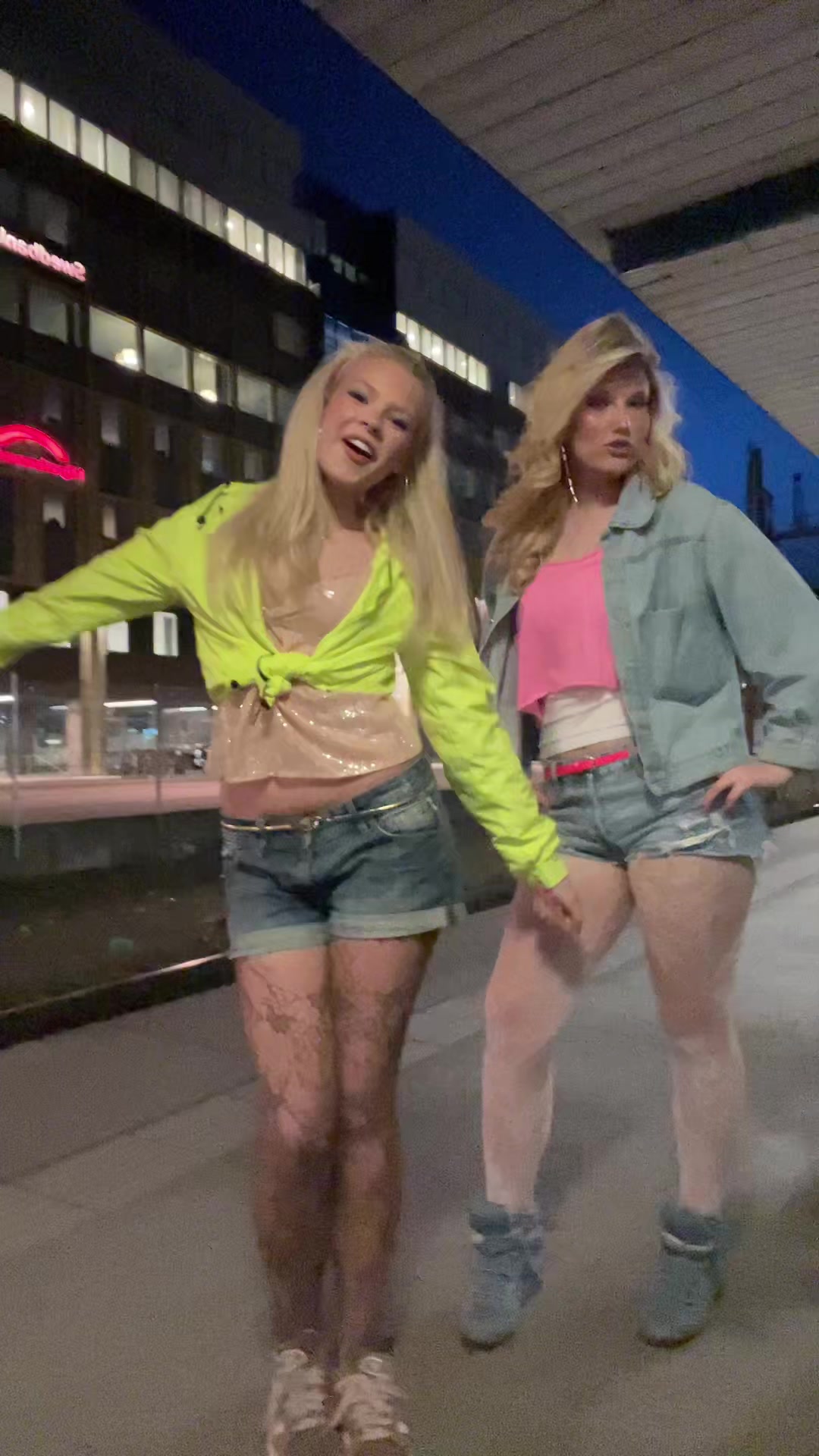 @Ava Bäckström