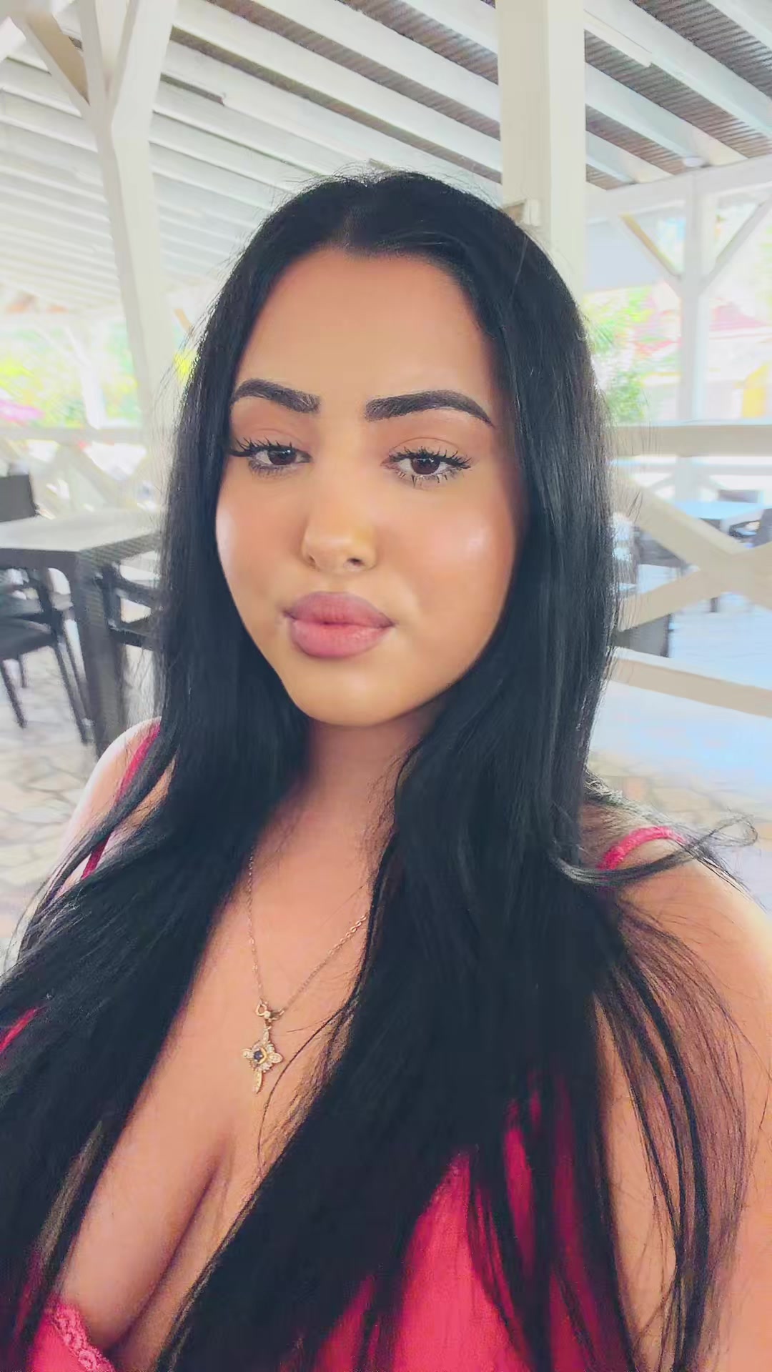 @Corinushh