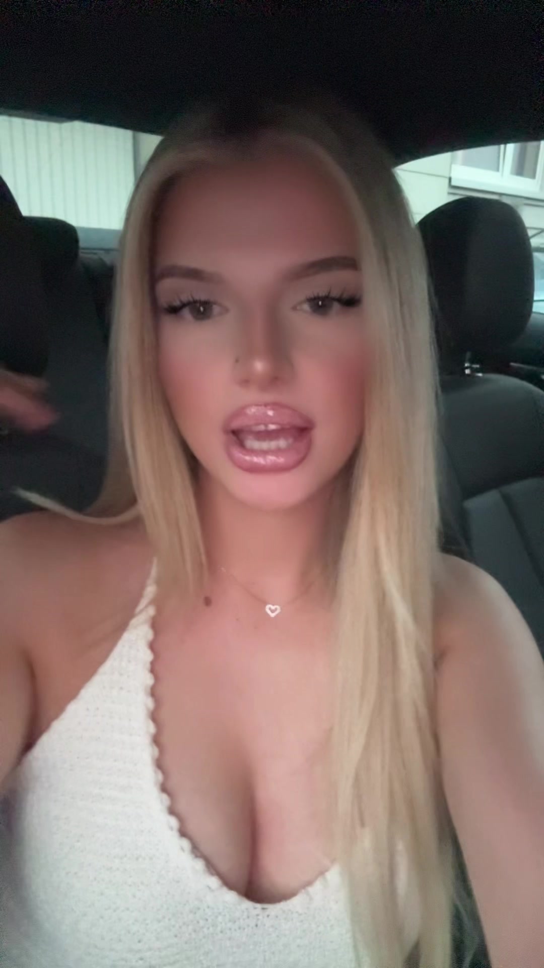 @𝑅𝒾𝓃𝓊𝓈𝒽𝑒