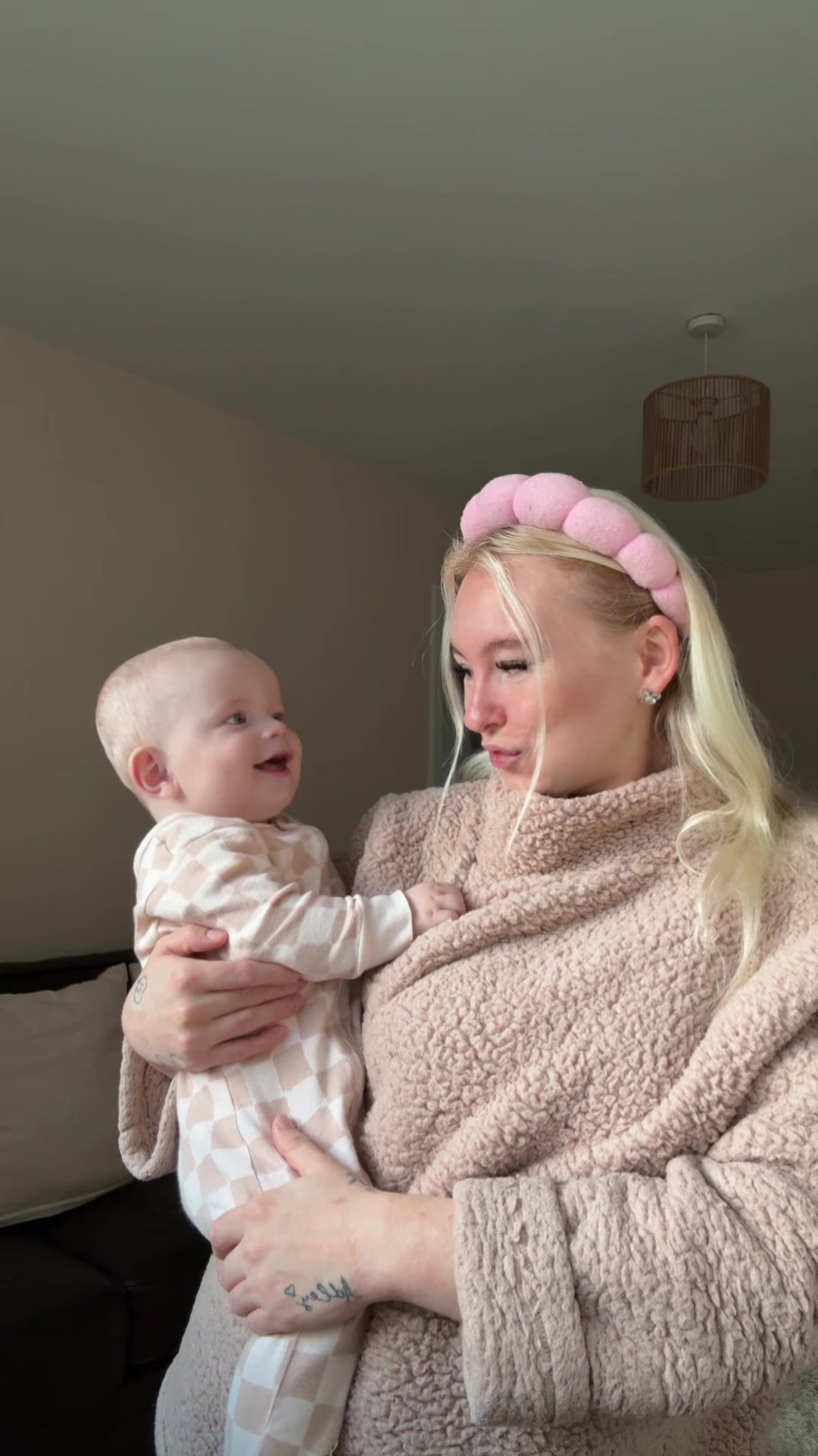 @Katie|Motherhood&Life๐งฟ