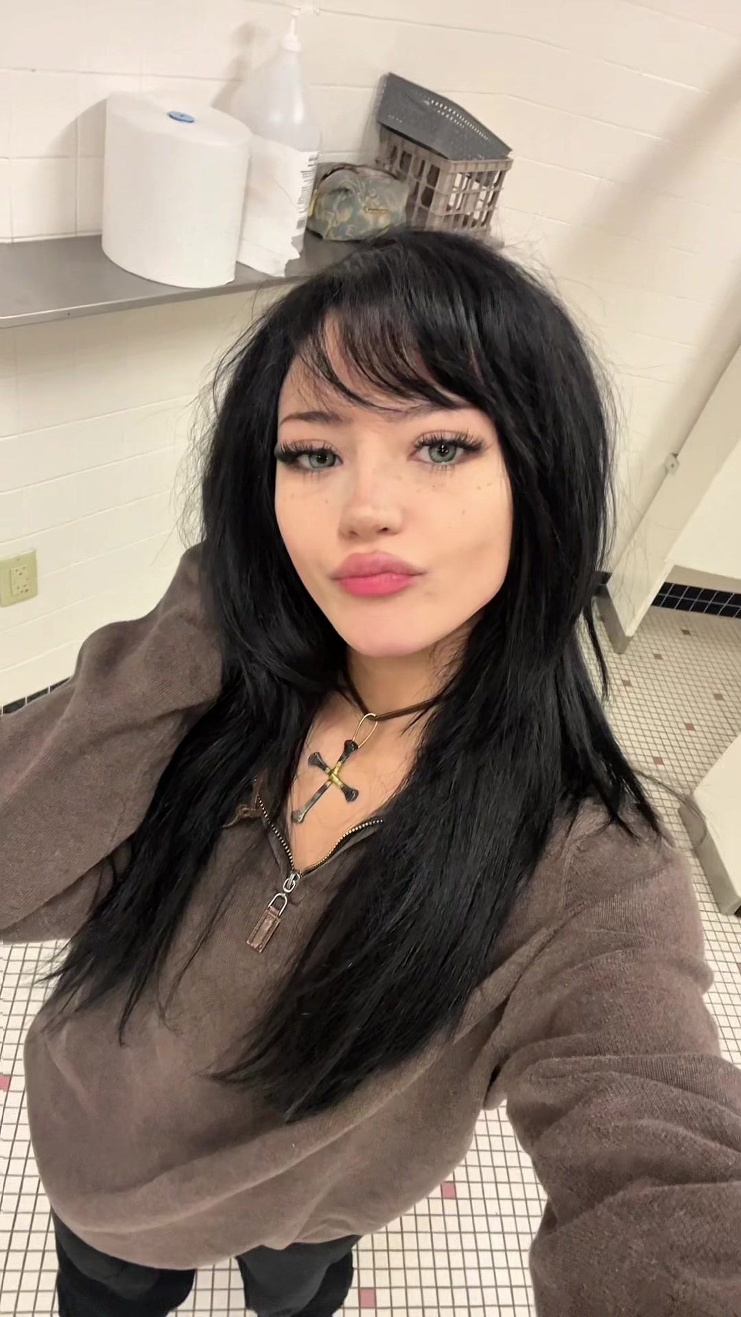 @Lina
